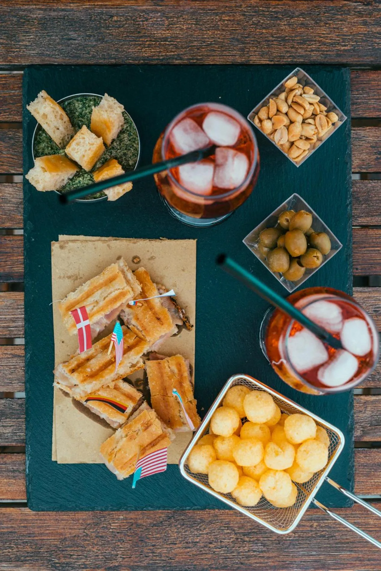 Food and drinks in Hotel Residence La Palma