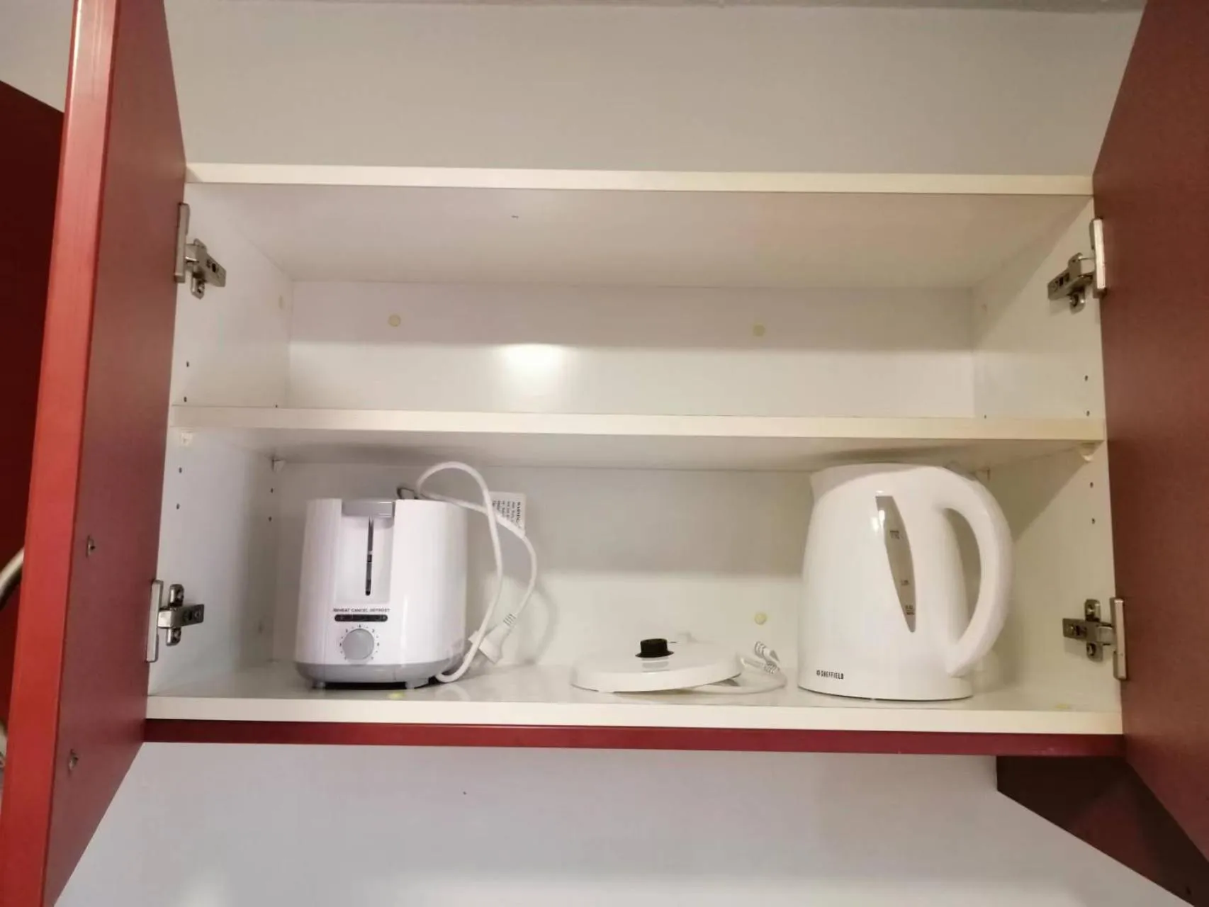 Kitchen or kitchenette in Stanley Apartments