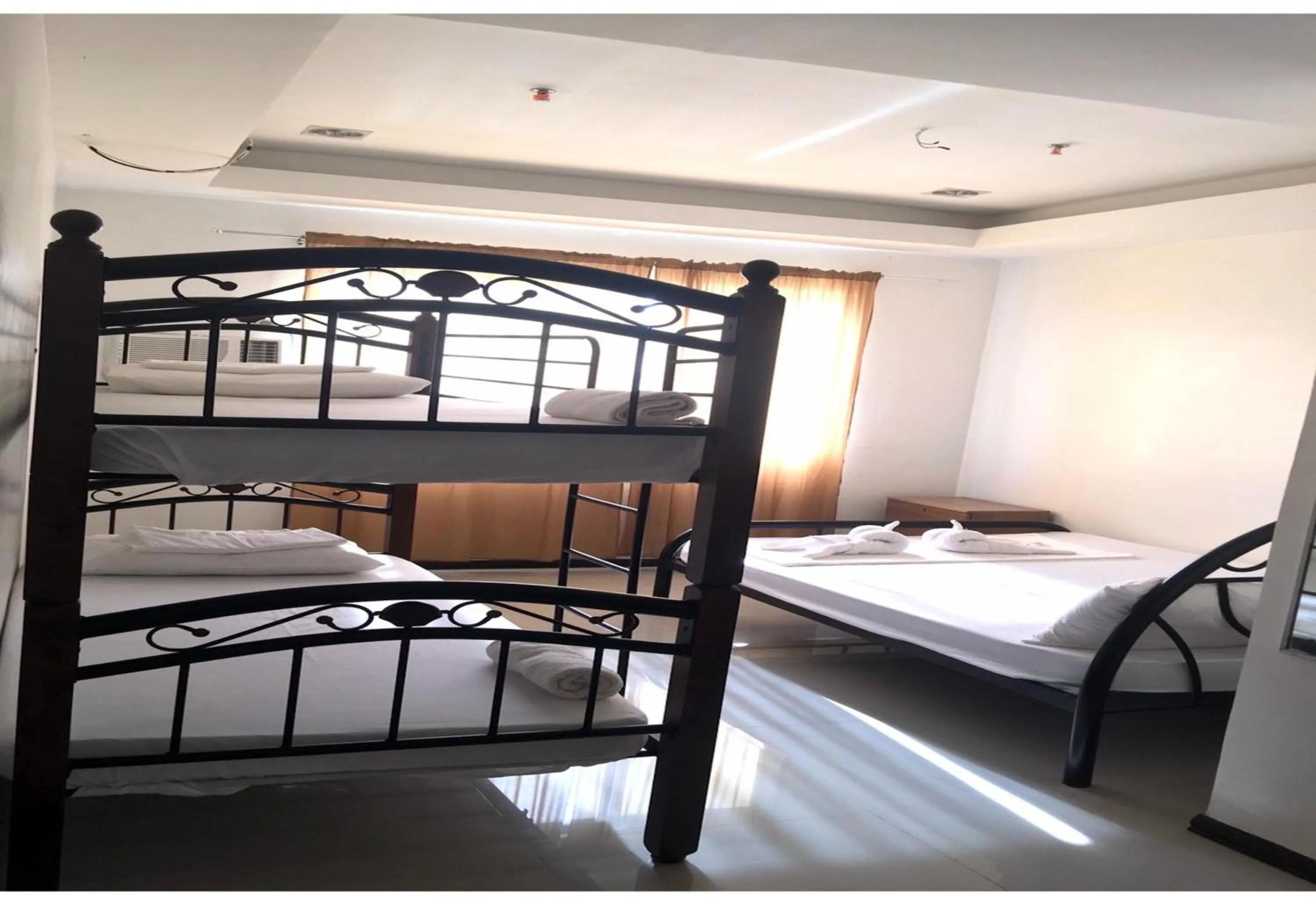 Bedroom in OYO 921 Sorrento Hotel And Resort