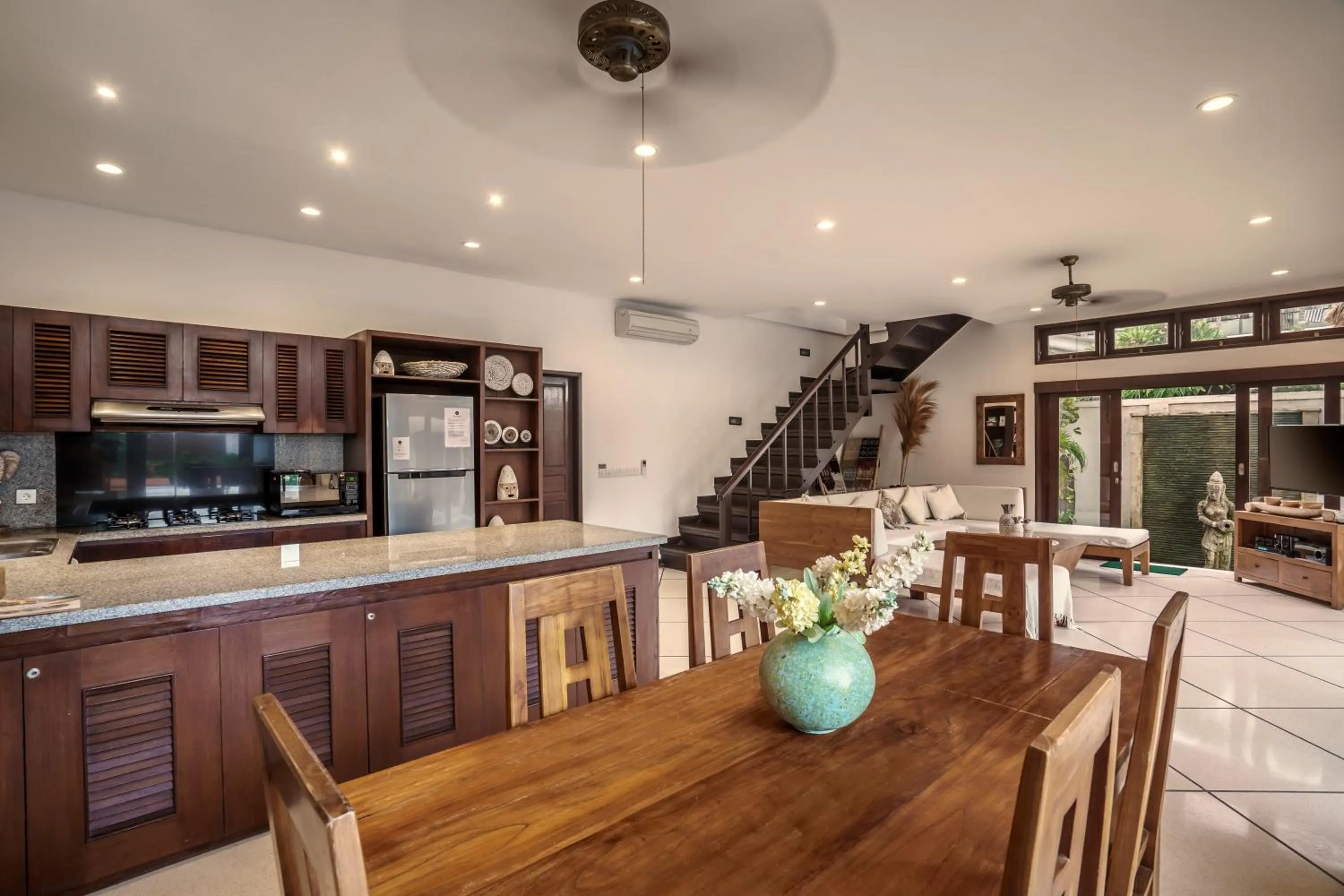 Kitchen or kitchenette in Villa Gading by Alfred in Bali