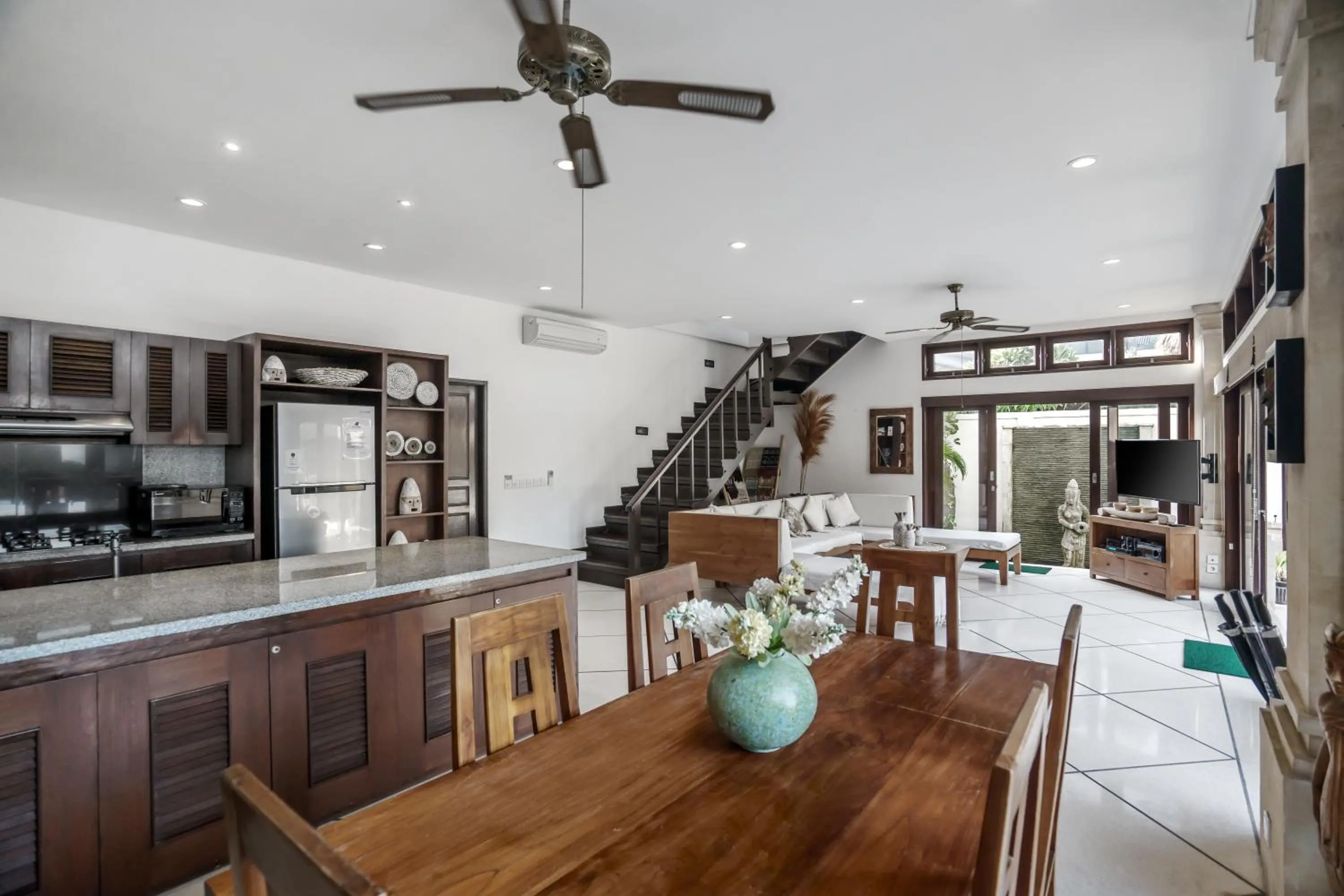 Kitchen or kitchenette in Villa Gading by Alfred in Bali