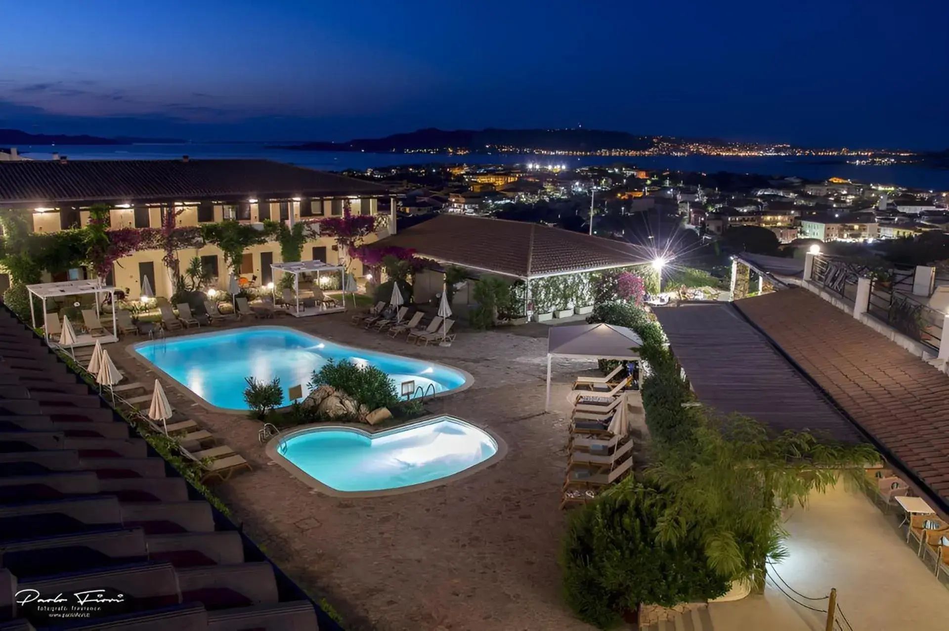 Property building in Hotel Palau Property building in Hotel Palau