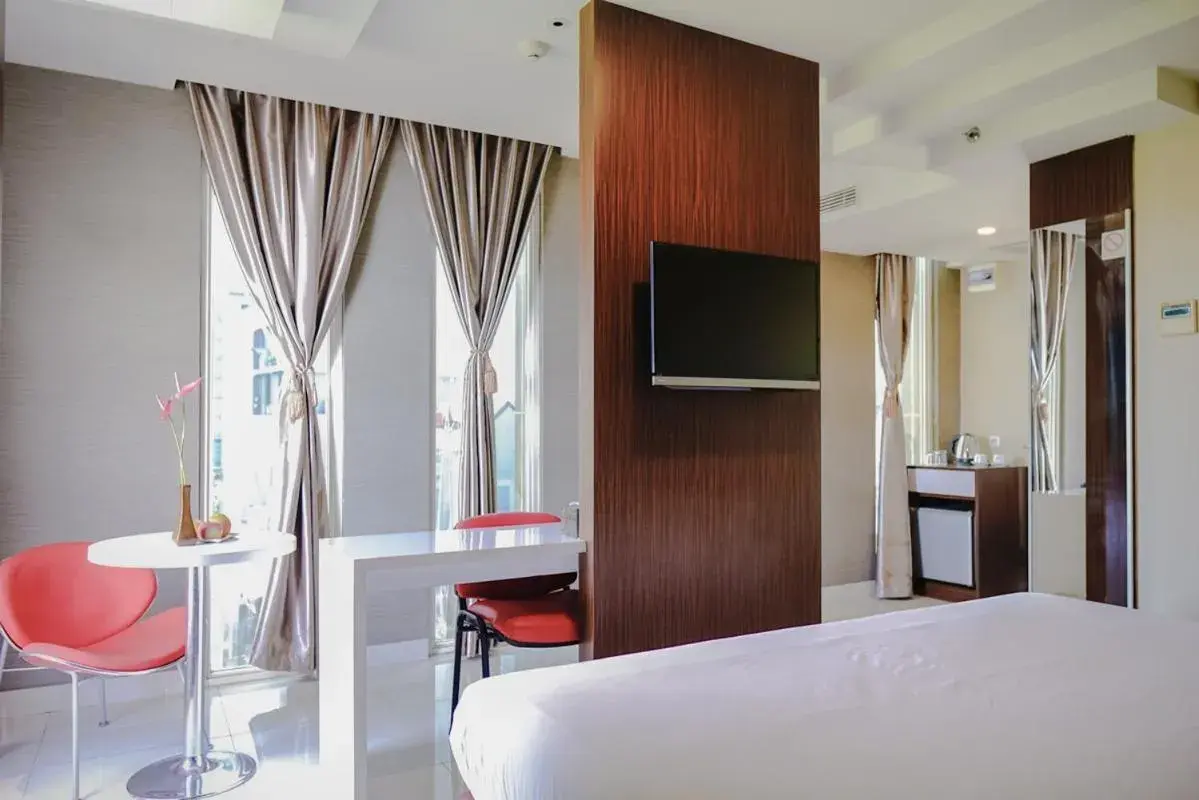 Bed in Empress Hotel Makassar City Center by LIFE Bed in Empress Hotel Makassar City Center by LIFE