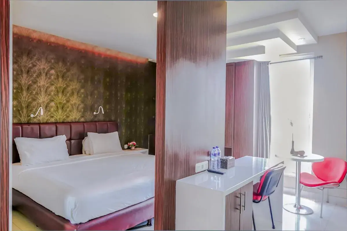 Bed in Empress Hotel Makassar City Center by LIFE Bed in Empress Hotel Makassar City Center by LIFE