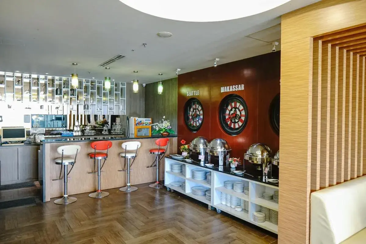 Empress Hotel Makassar City Center by LIFE Empress Hotel Makassar City Center by LIFE