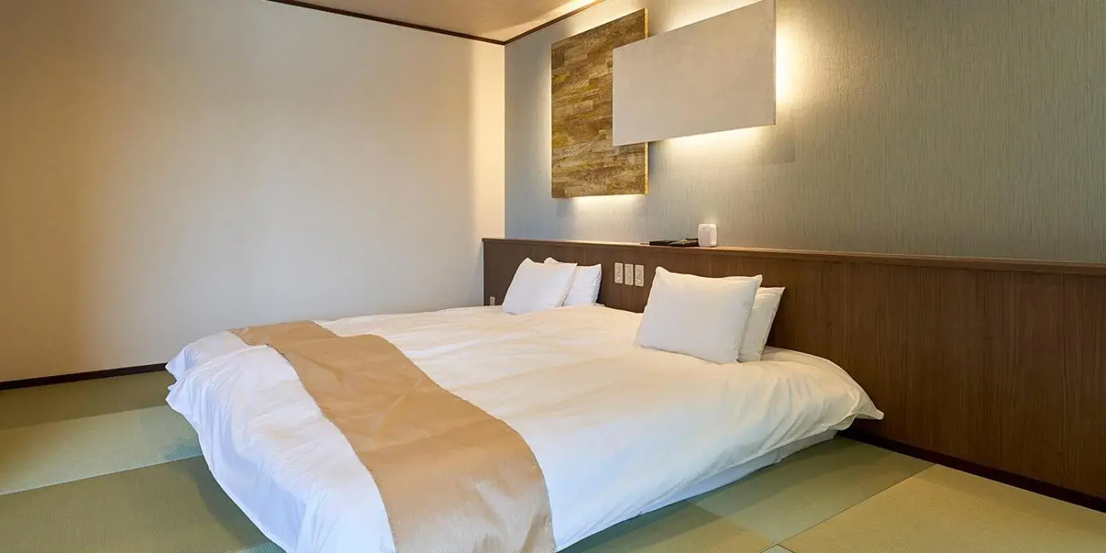 Bedroom, Bed in Kisara Bettei TOKI Bedroom, Bed in Kisara Bettei TOKI