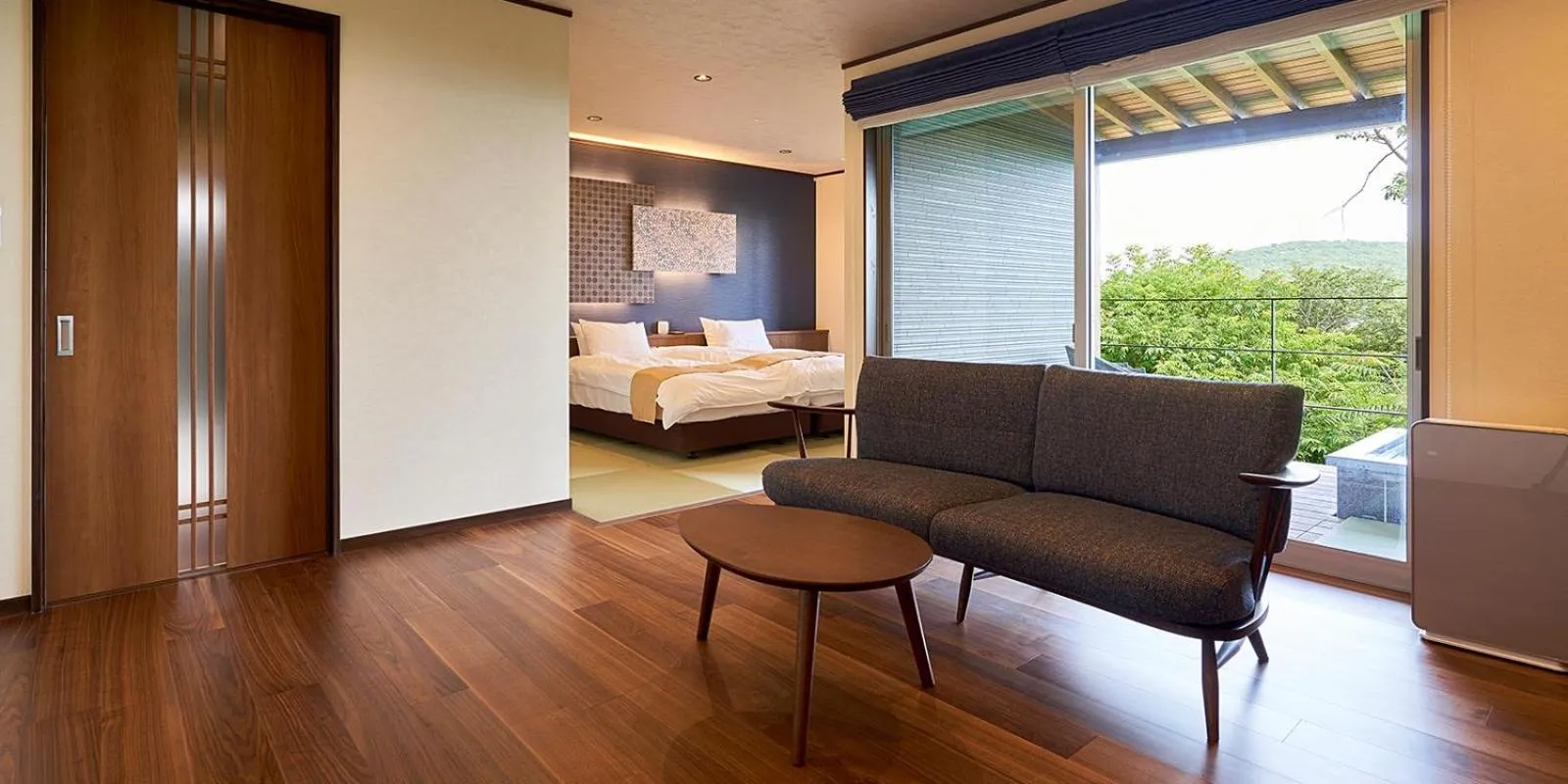 Living room, Bed in Kisara Bettei TOKI