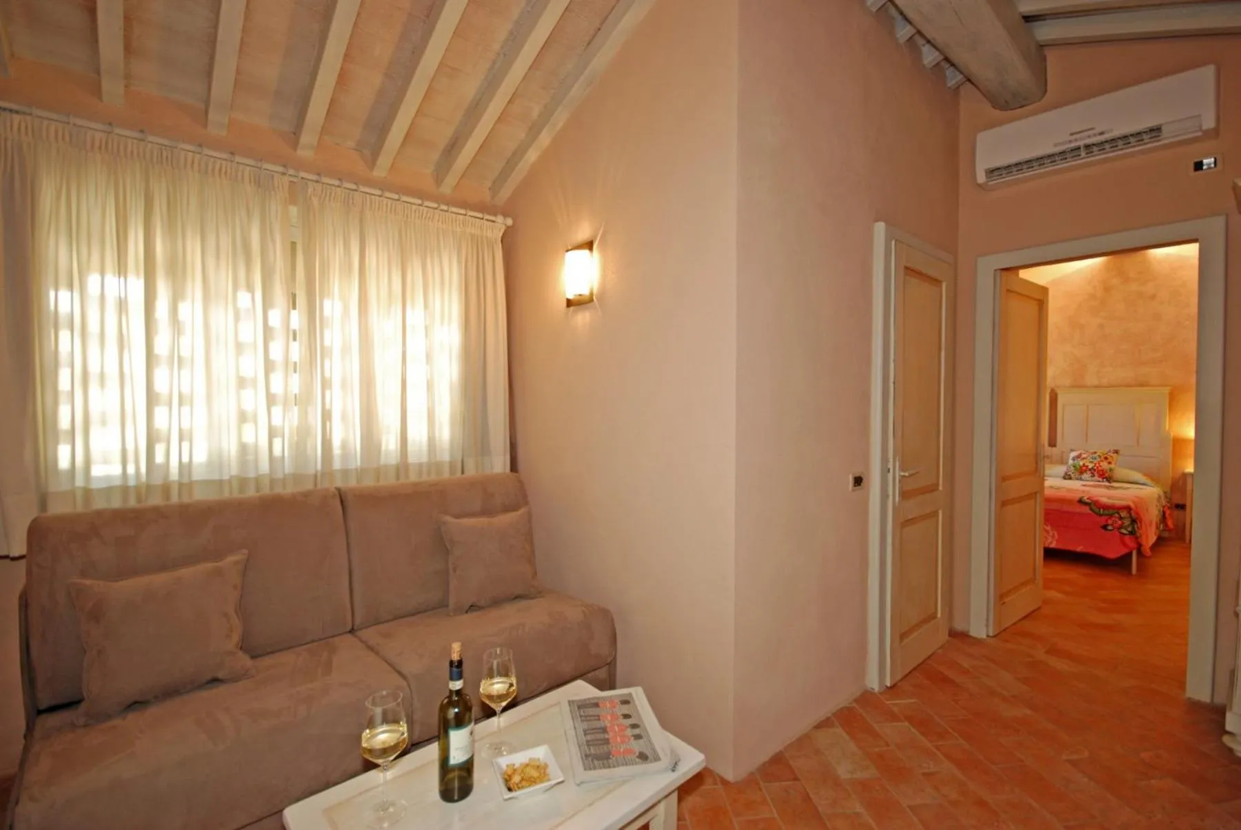 Spring, Bed in Molino Di Foci