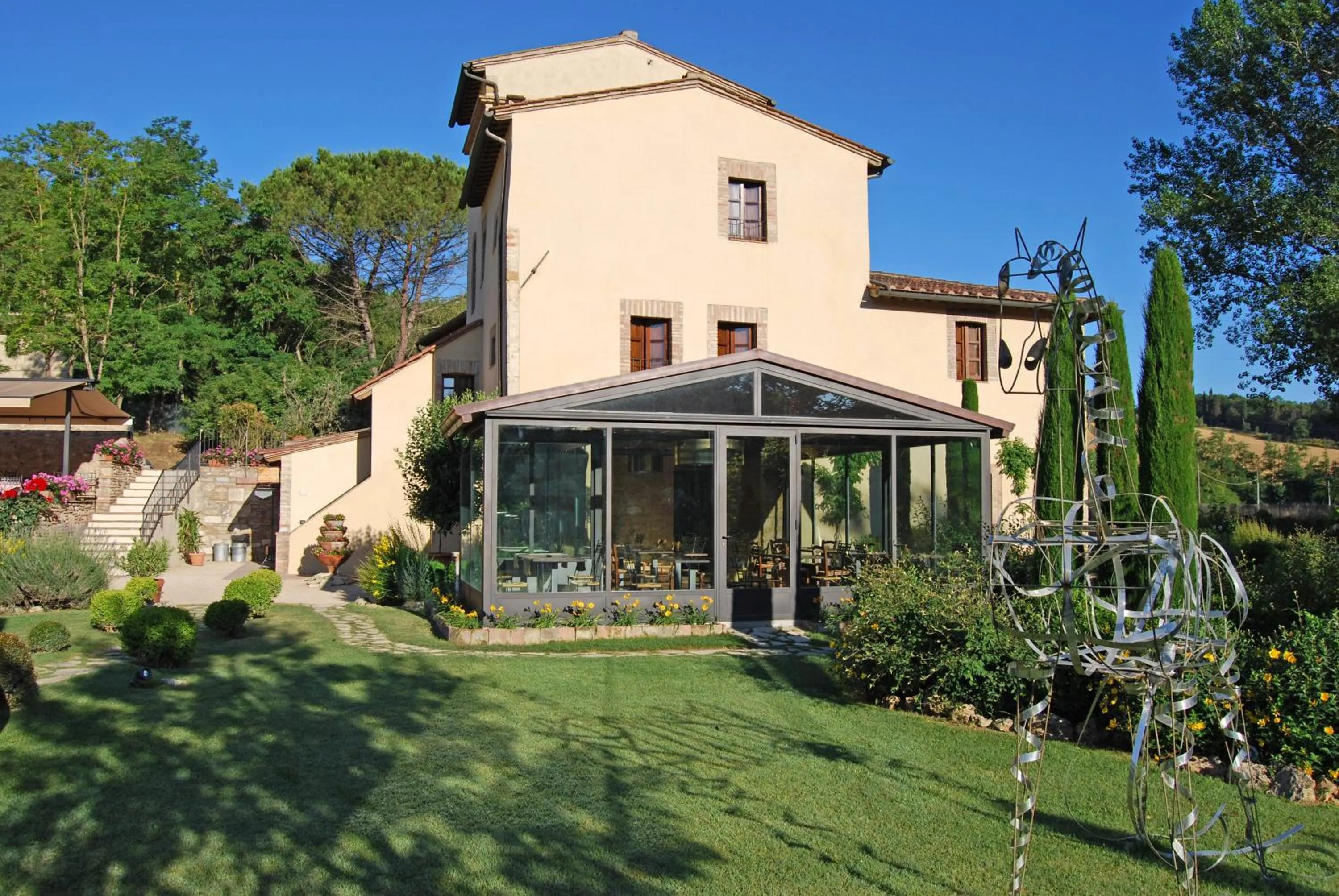 Facade/entrance in Molino Di Foci