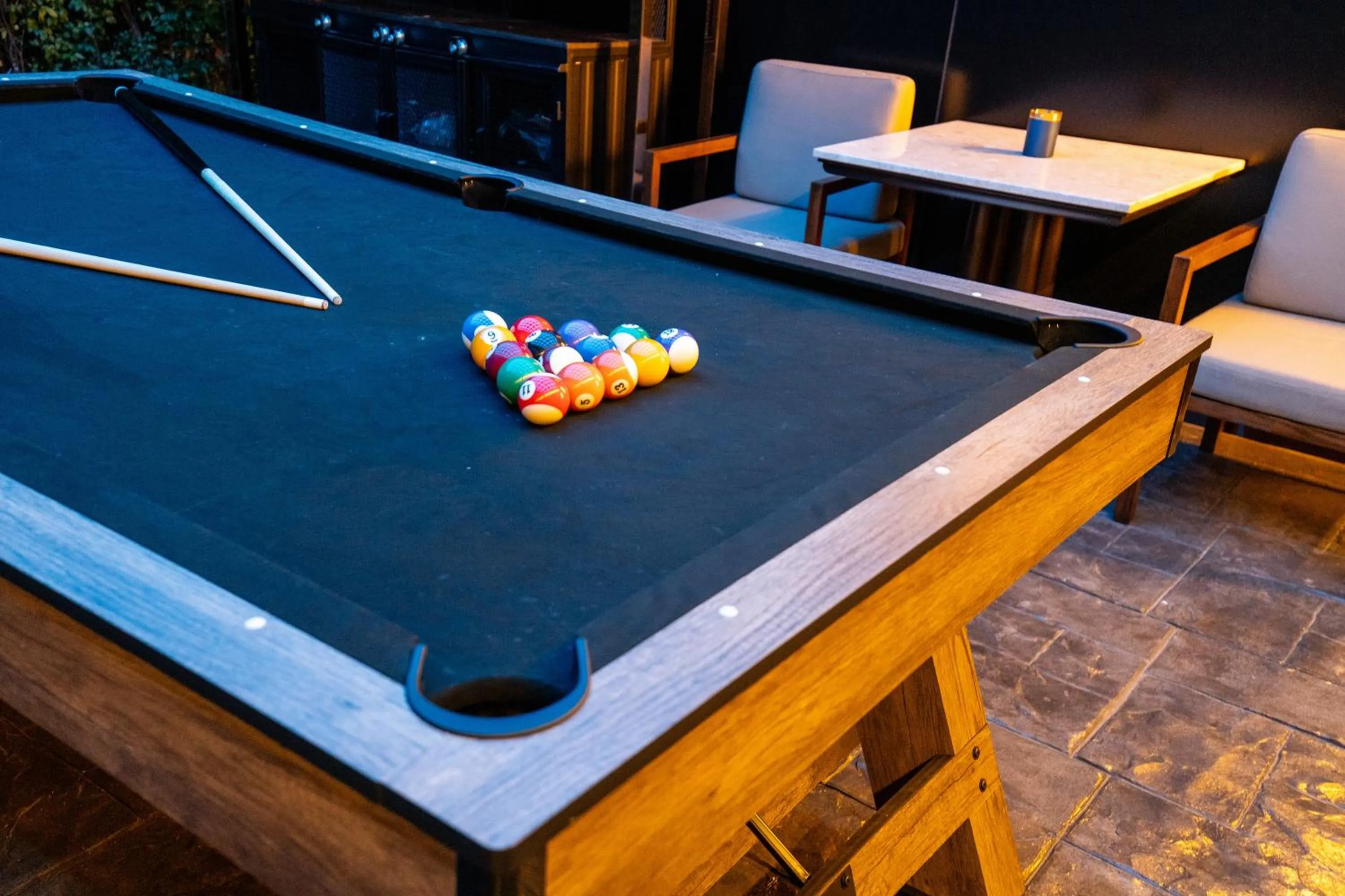 Billiard in The One Smart Living