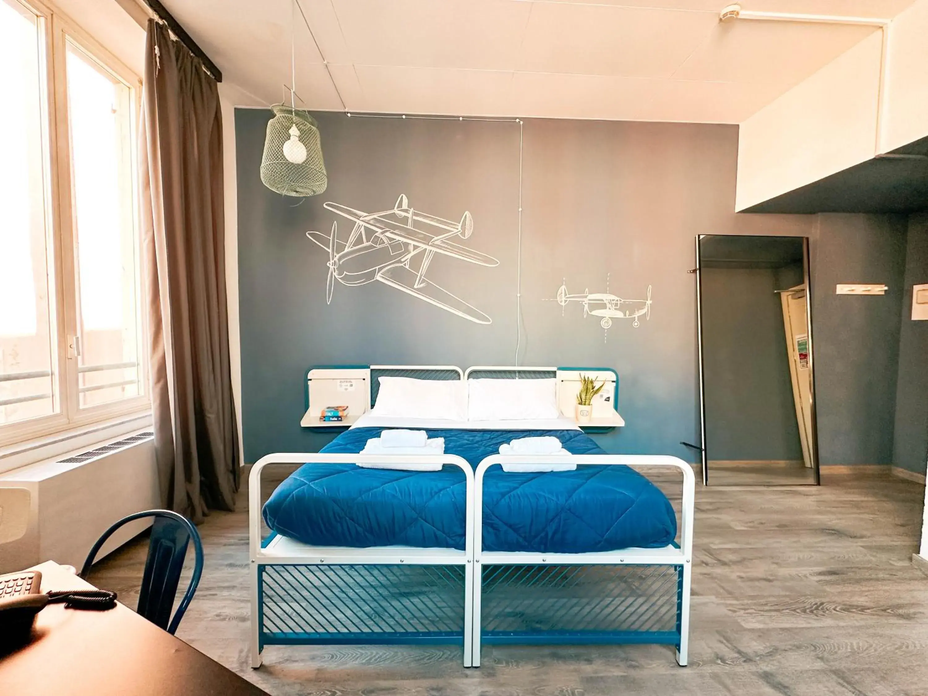 Bed in Hotel Britannia Bed in Hotel Britannia