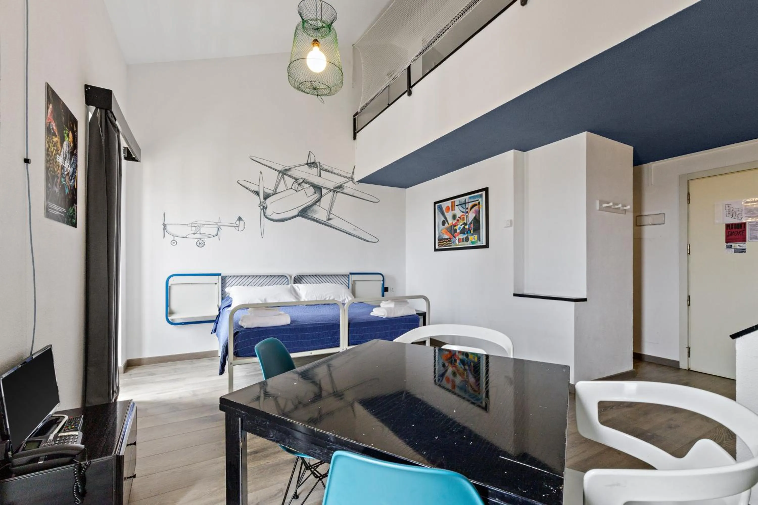 Bed in Hotel Britannia