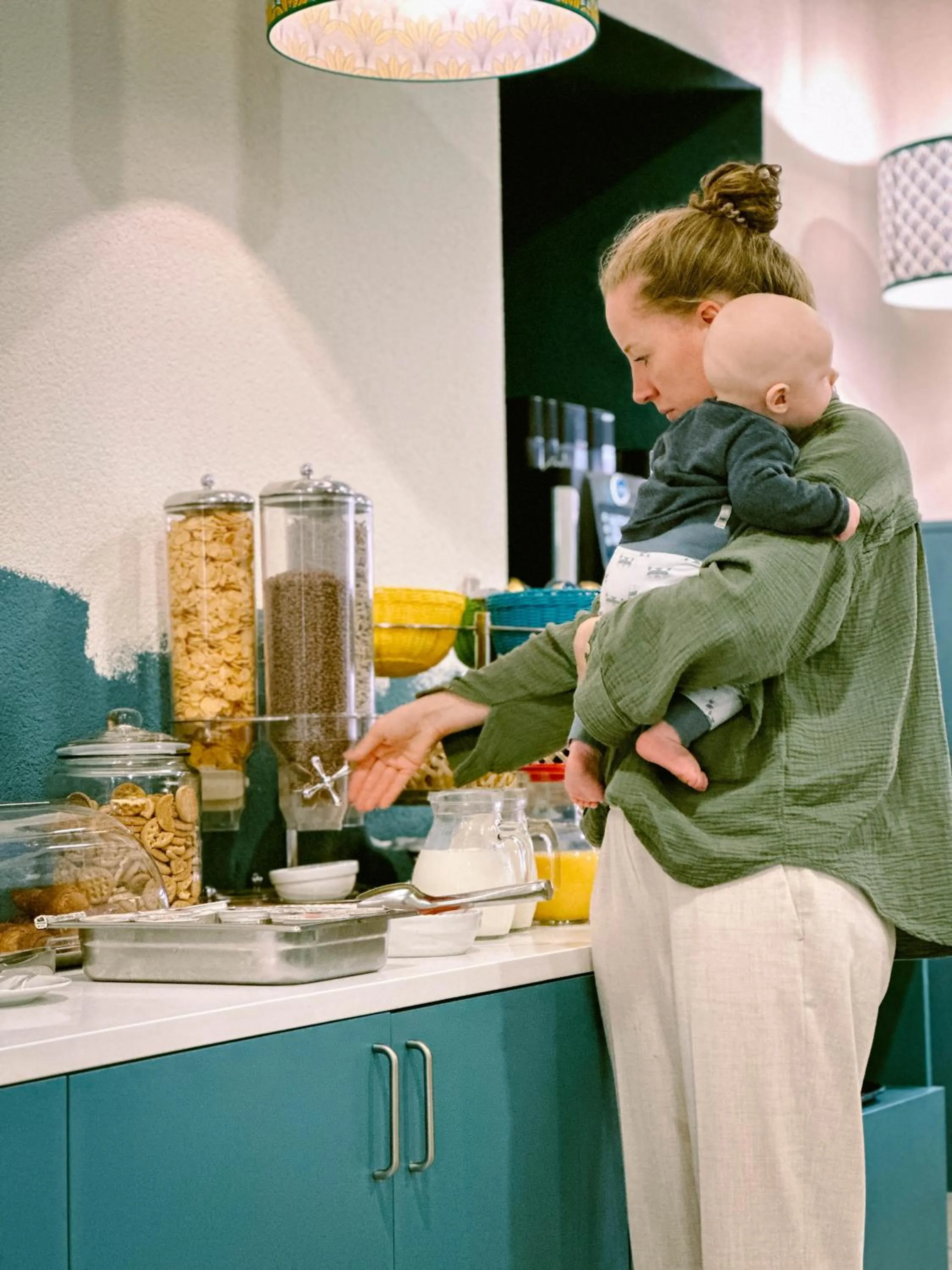 children in Hotel Britannia