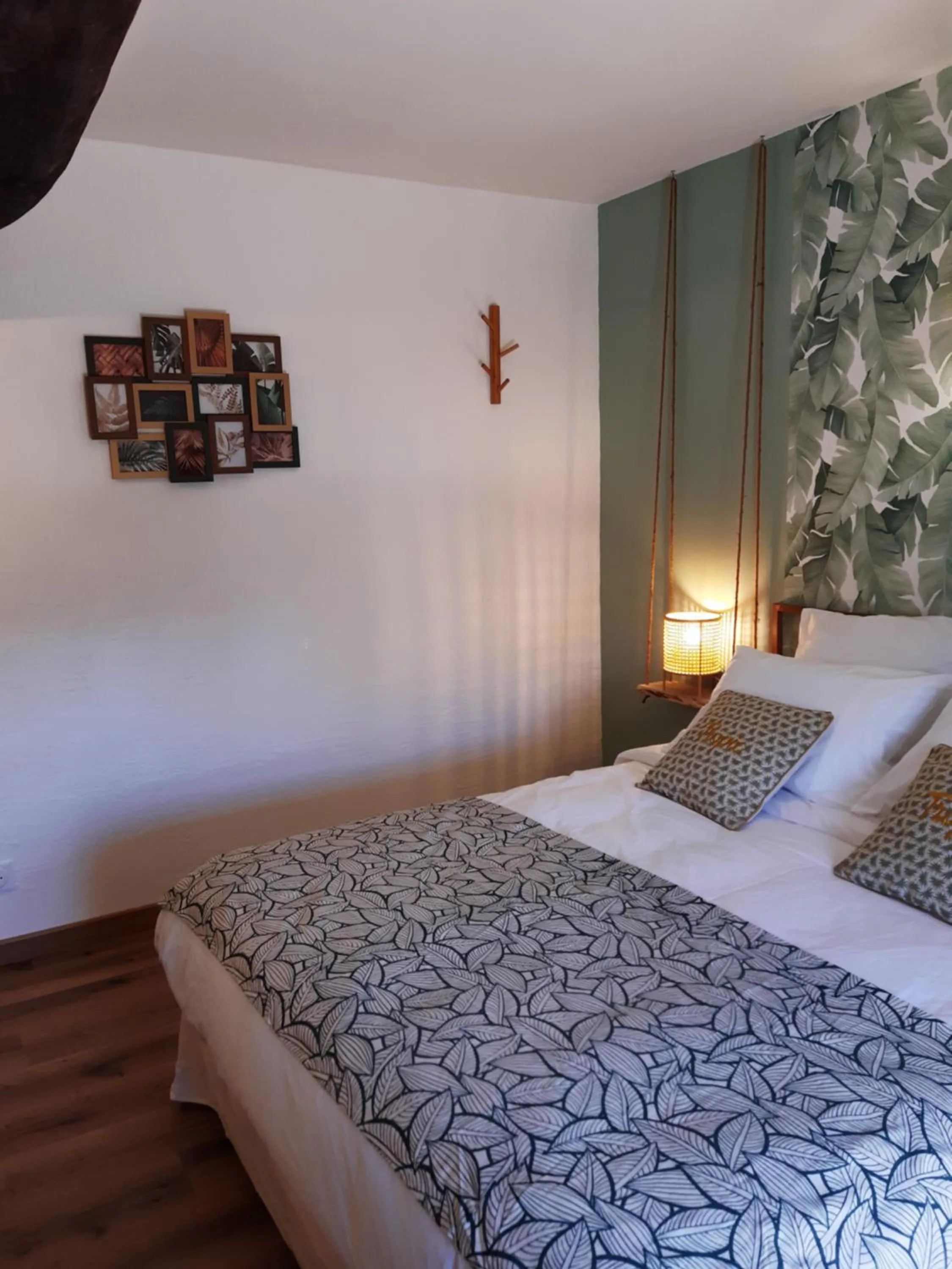 Bedroom, Bed in Au Charme de l'Eure