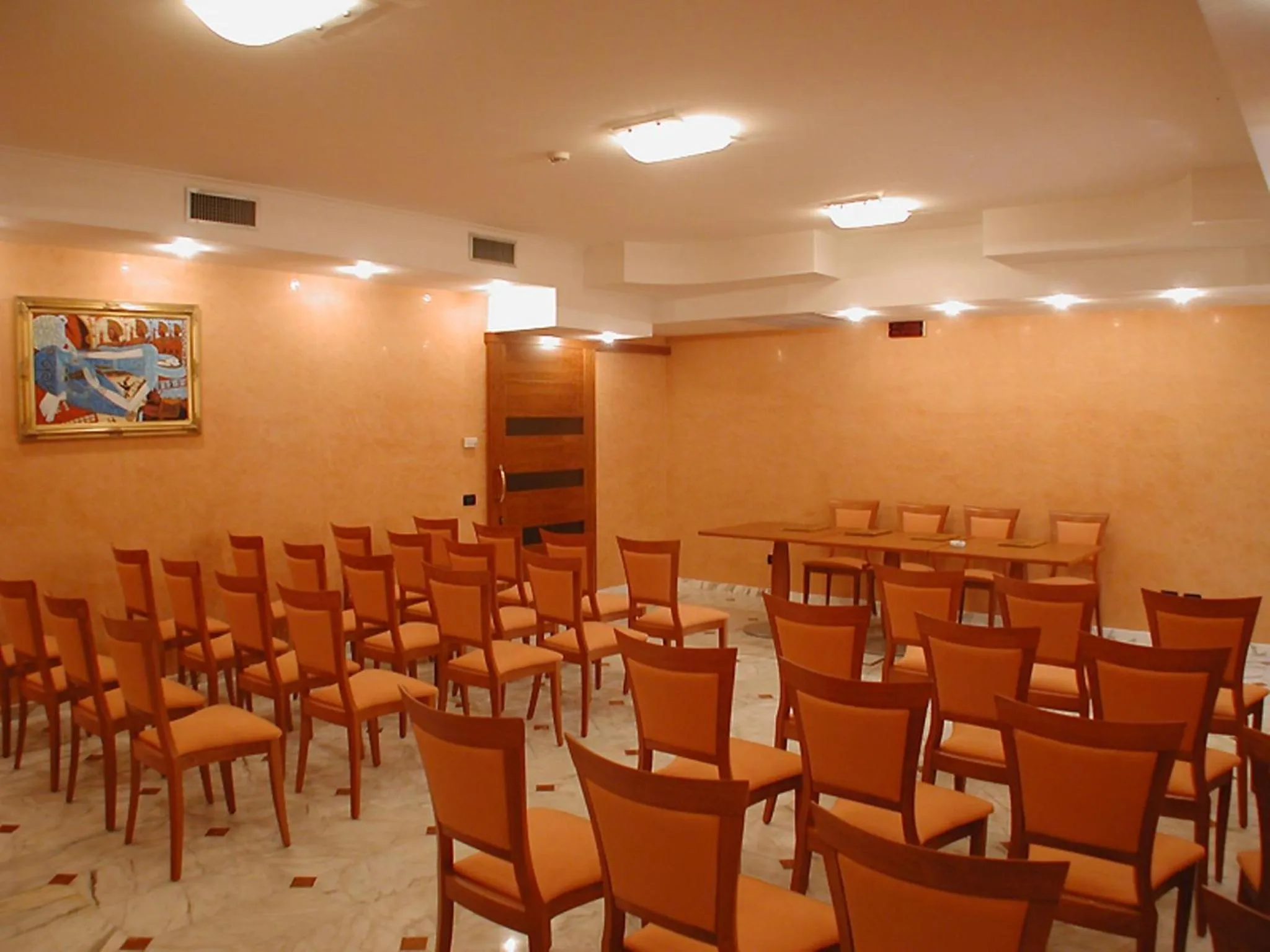 Business facilities in Hotel Dimora Adriana