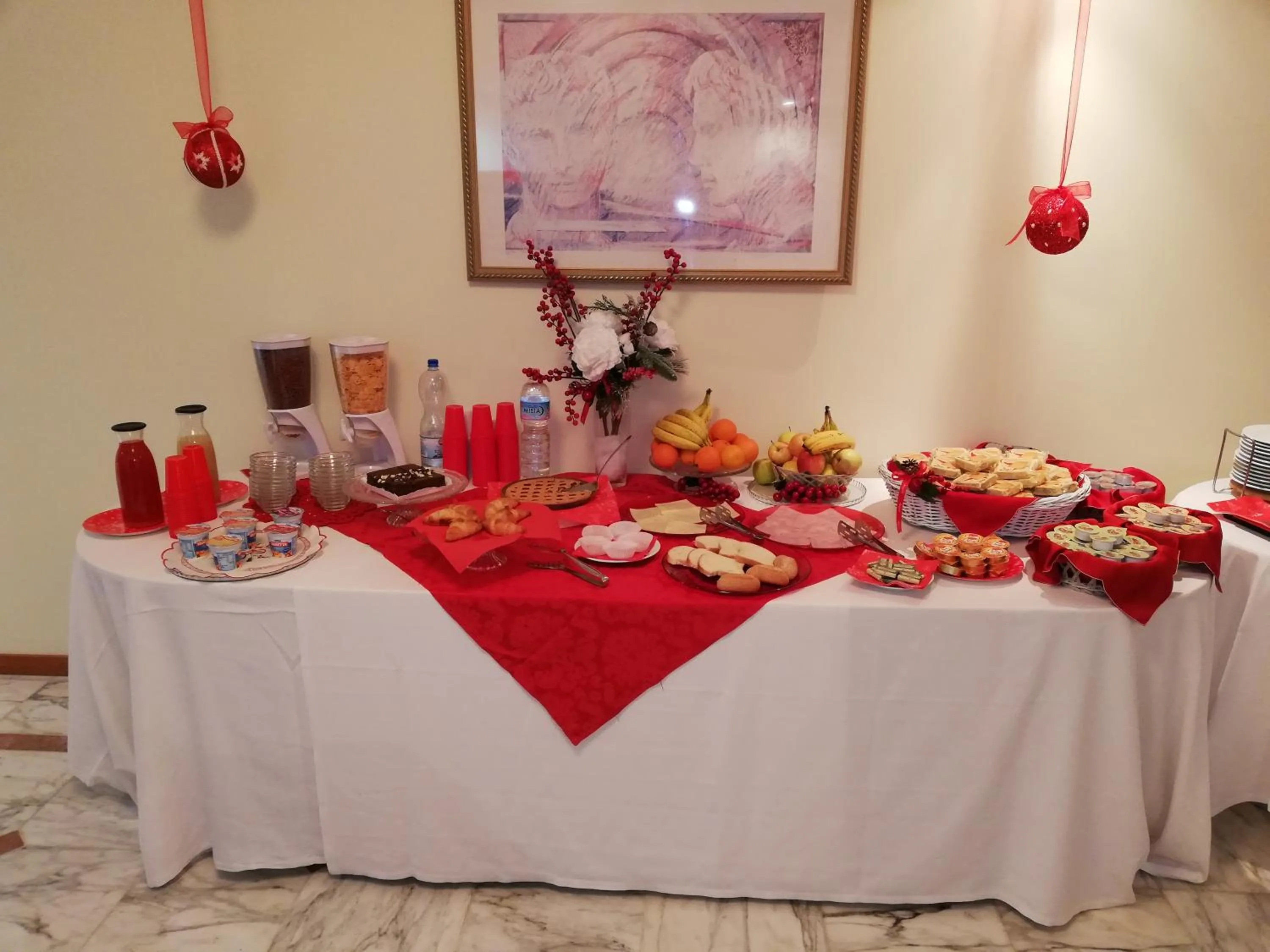 Breakfast in Hotel Dimora Adriana