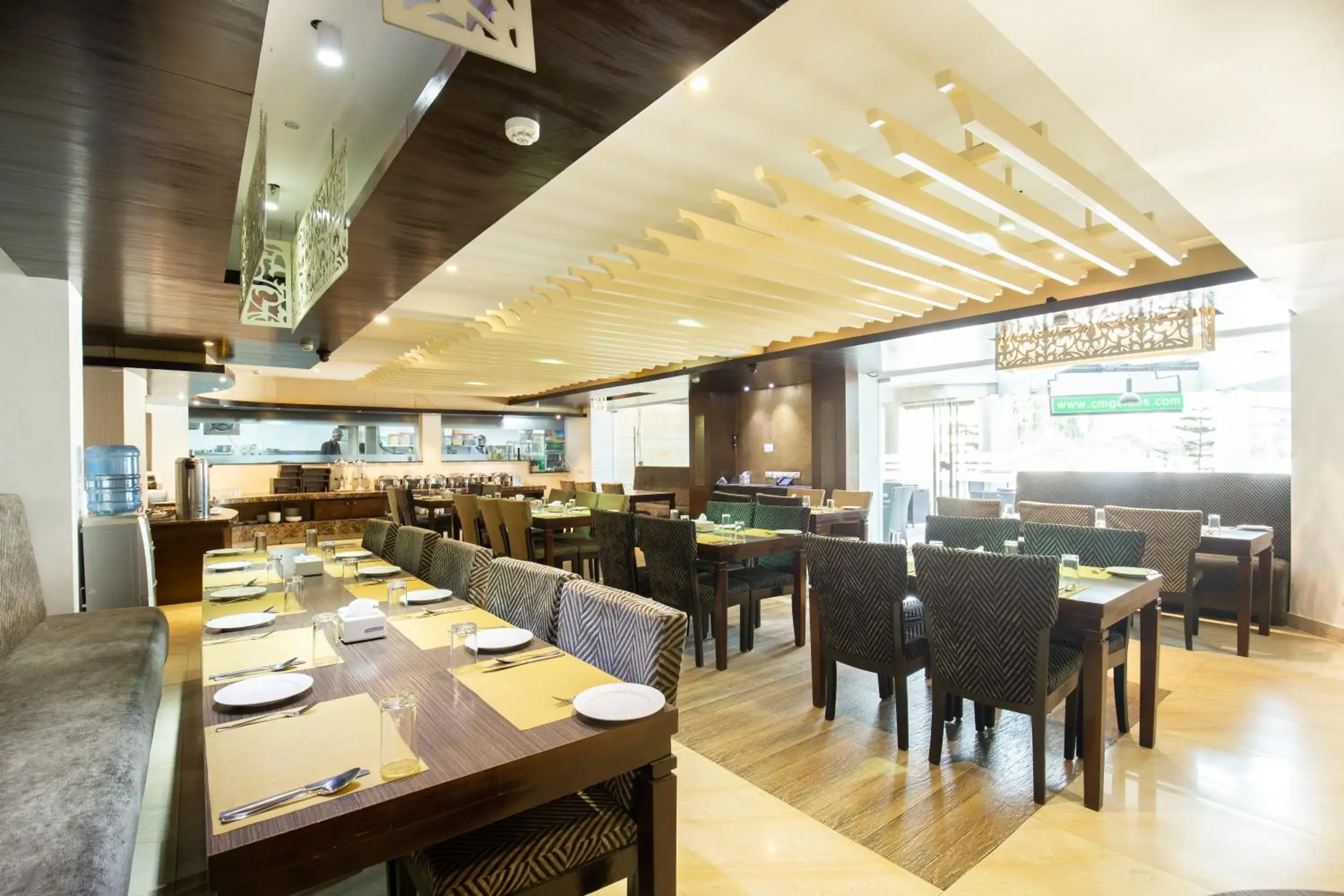 Restaurant/places to eat in Mahabir Palace Restaurant/places to eat in Mahabir Palace