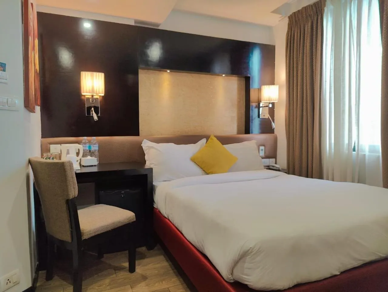 Bed in Mahabir Palace