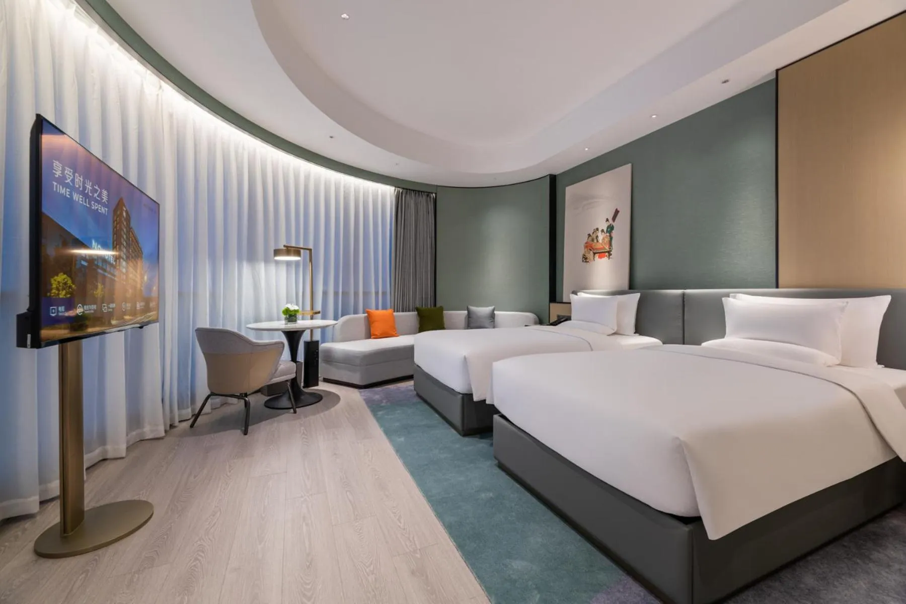 Photo of the whole room, Bed in Novotel Shanghai Caohejing