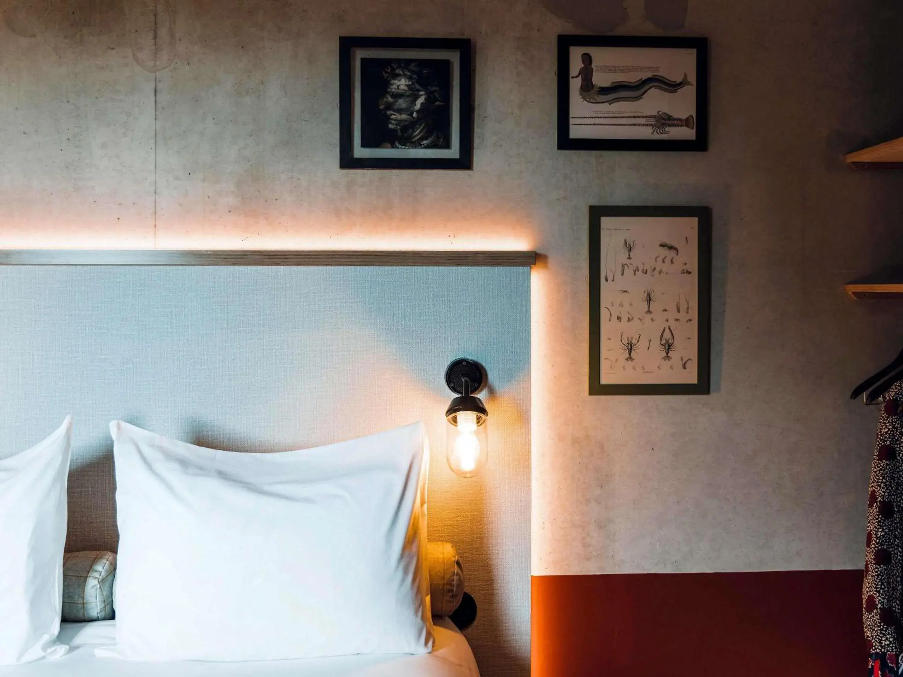 Bedroom, Bed in ibis Styles La Rochelle Centre Gare Bedroom, Bed in ibis Styles La Rochelle Centre Gare