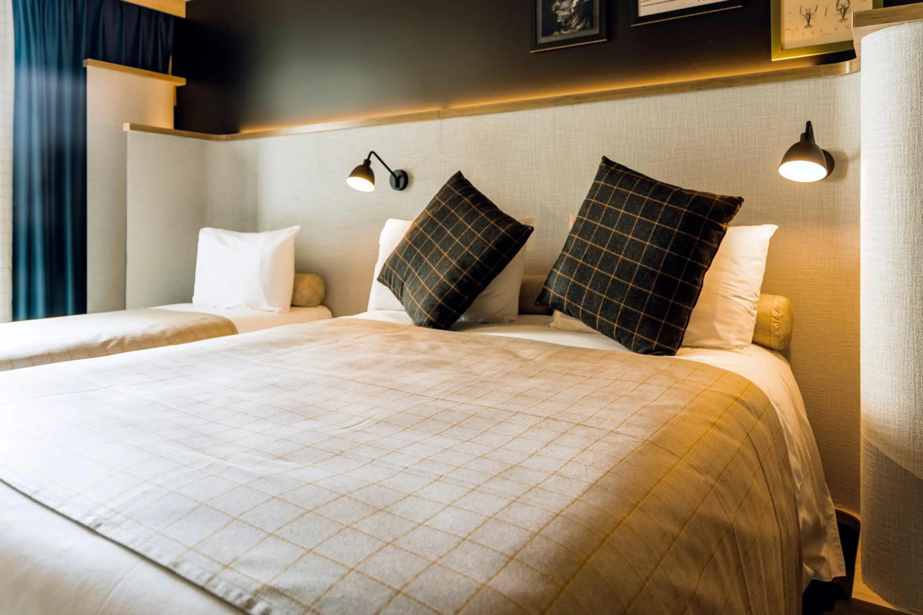 Bedroom, Bed in ibis Styles La Rochelle Centre Gare