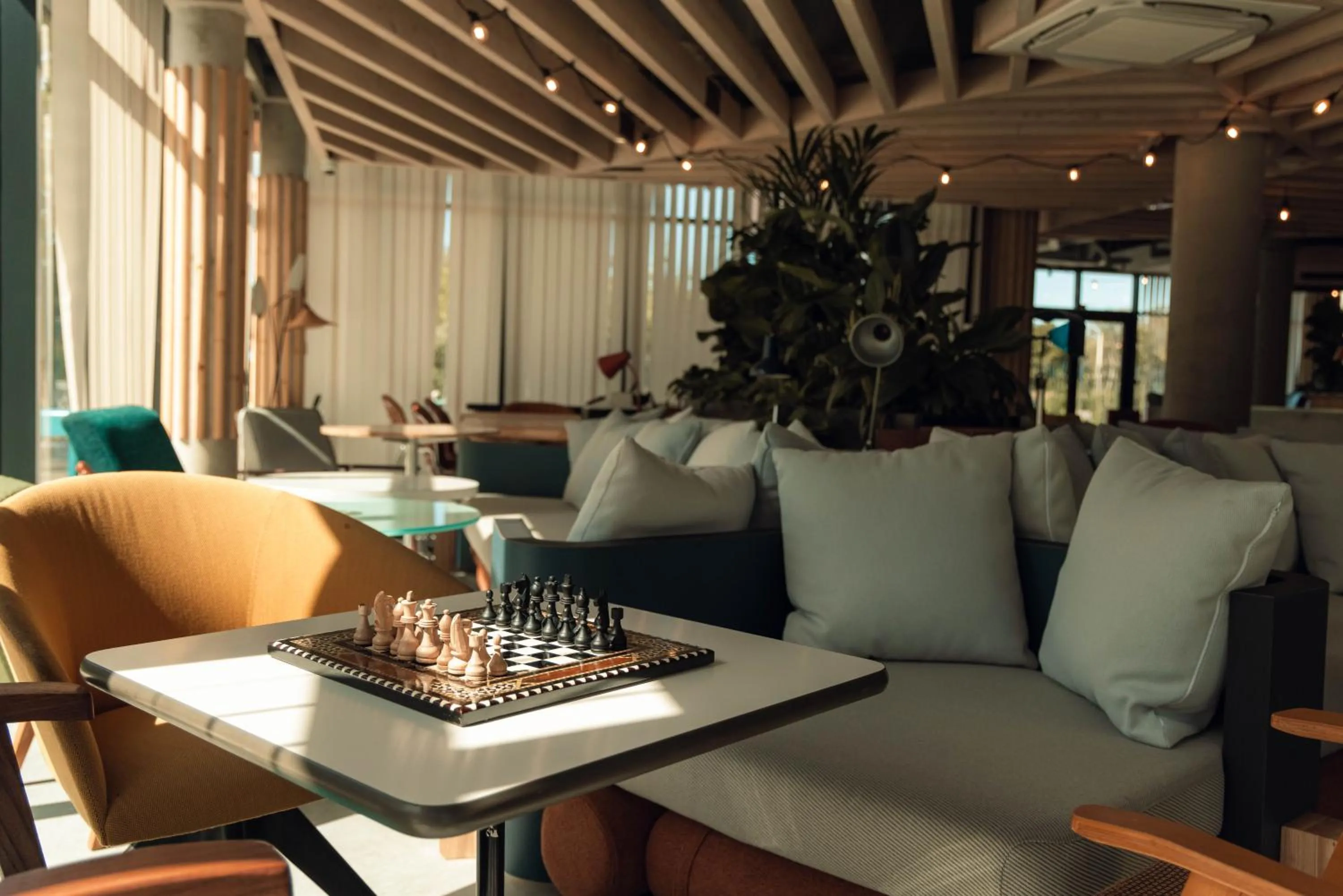 Living room in ibis Budget La Rochelle Centre gare