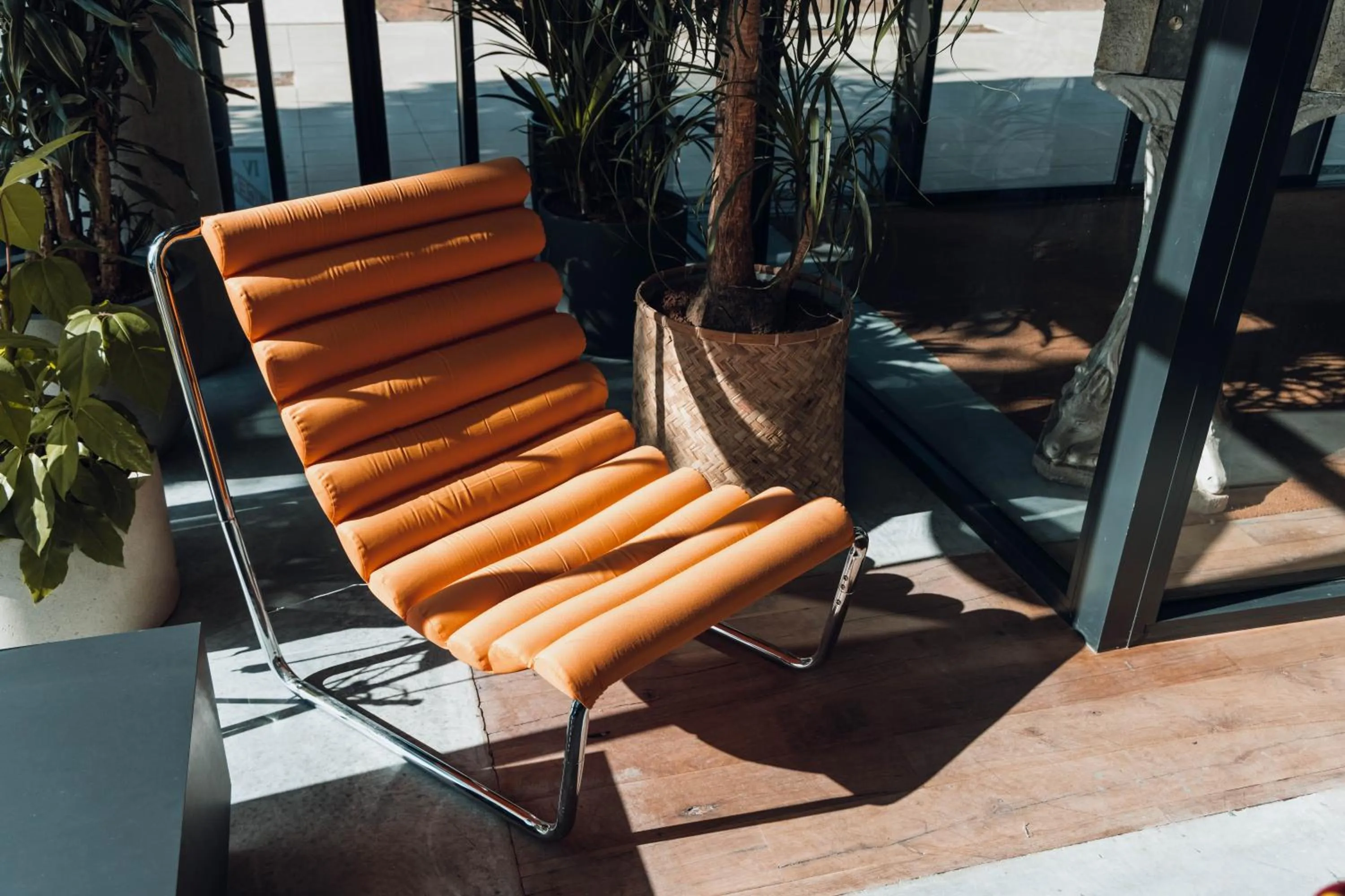 Living room in ibis Budget La Rochelle Centre gare