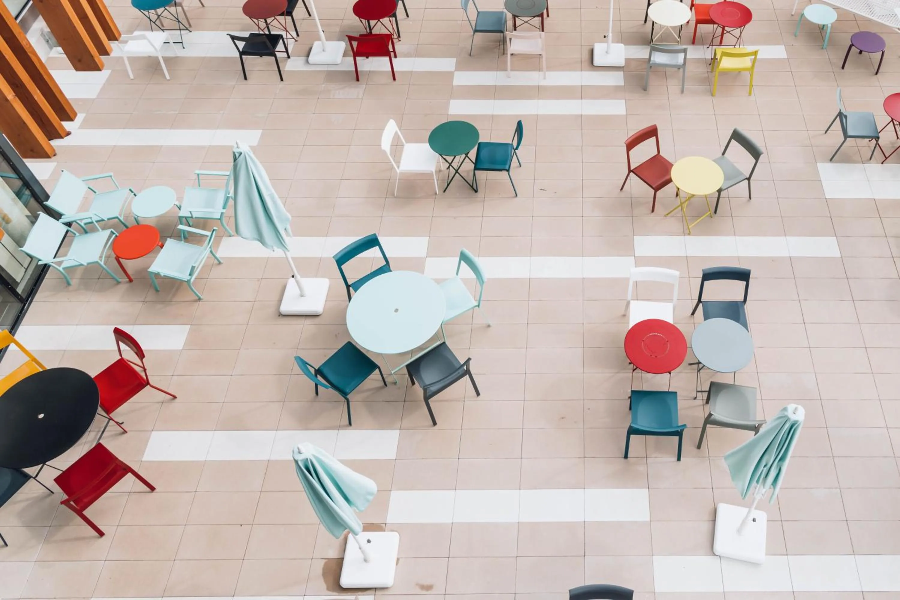 Patio in ibis Budget La Rochelle Centre gare