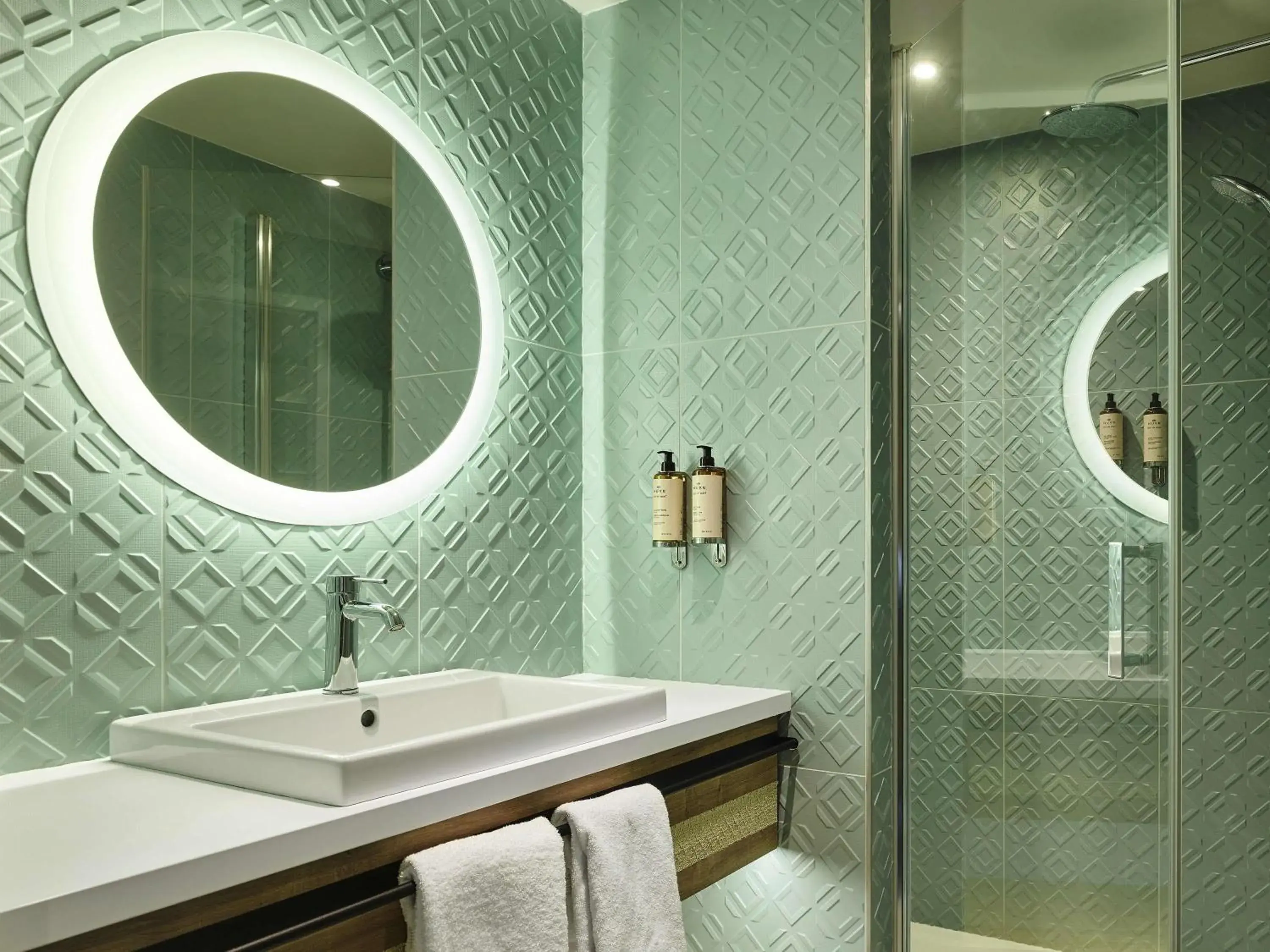 Bedroom in Mercure Hôtel Le Touquet Bedroom in Mercure Hôtel Le Touquet