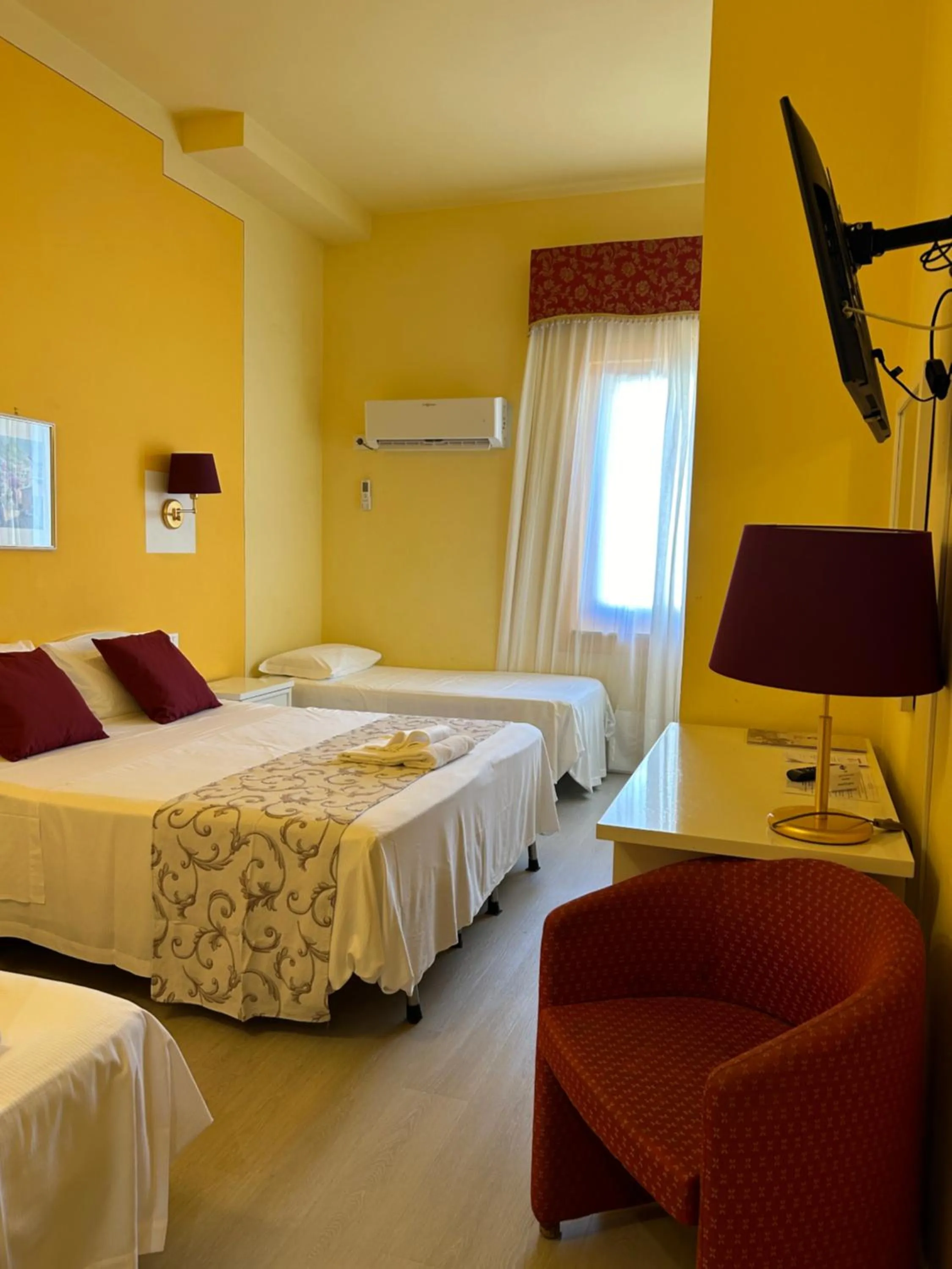 Bed in Hotel Duca Della Corgna