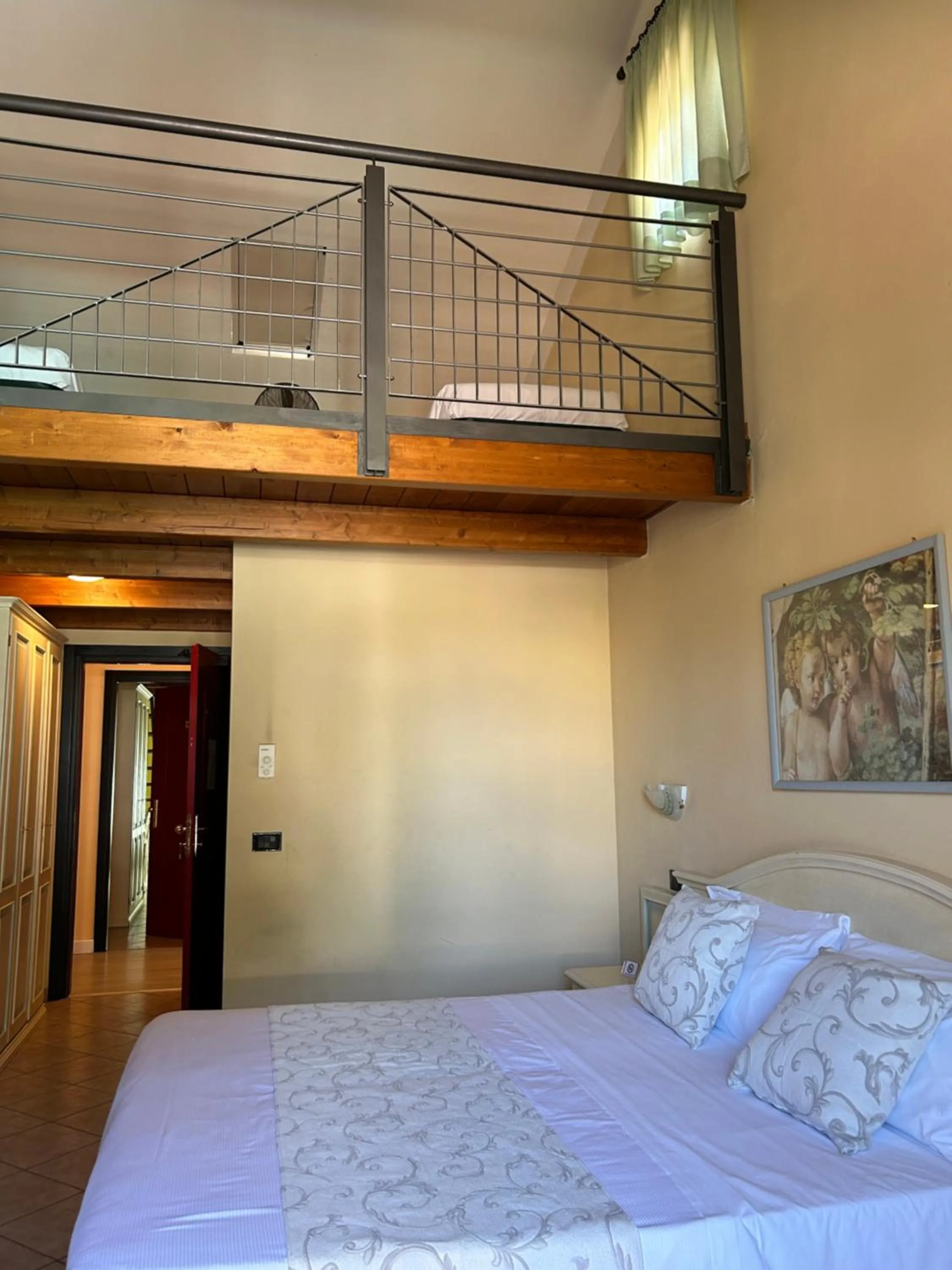 Property building, Bed in Hotel Duca Della Corgna
