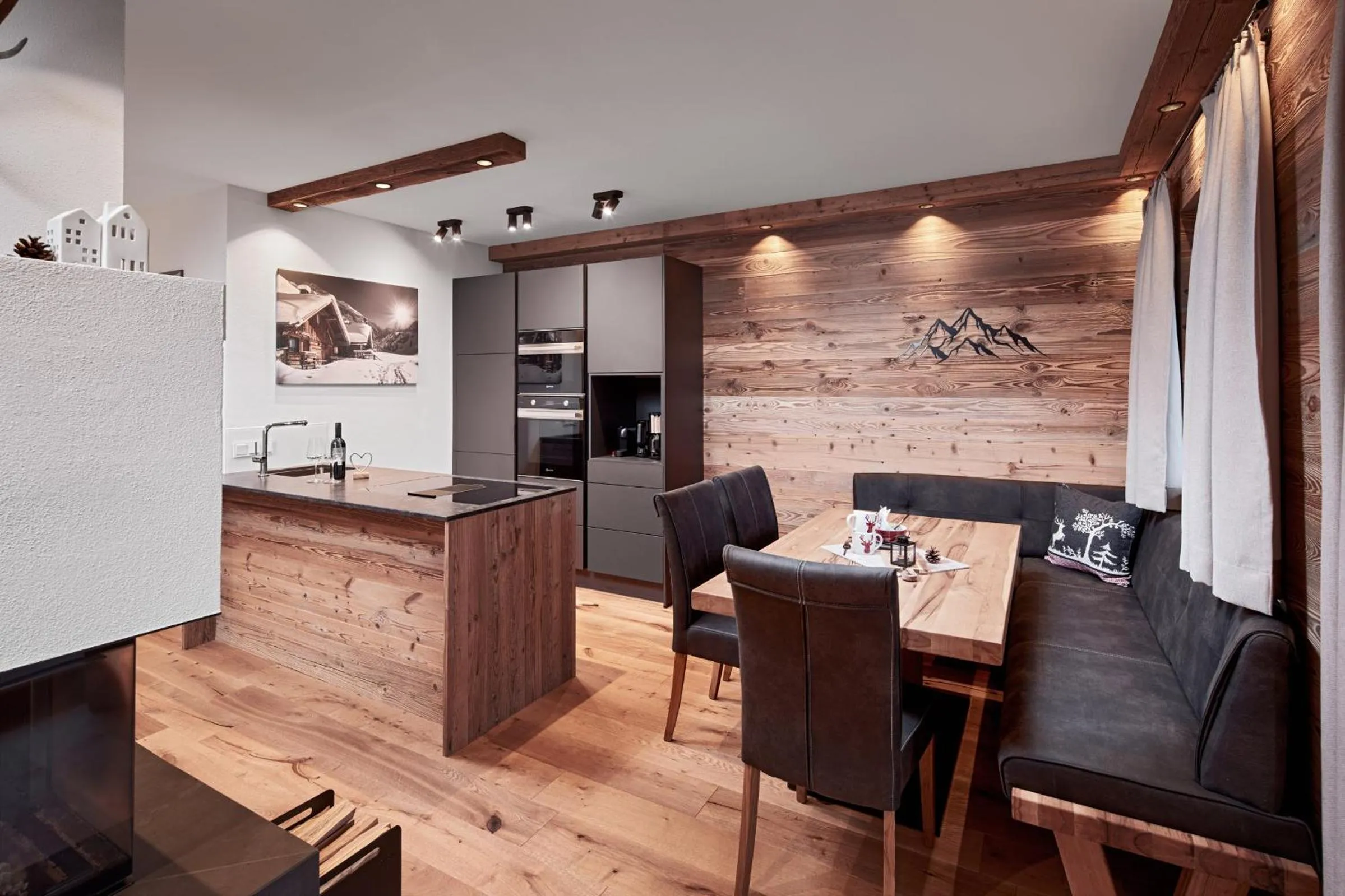 Coffee/tea facilities in Alpin Residenzen Buchensteinwand St. Ulrich by Alpina-Holiday