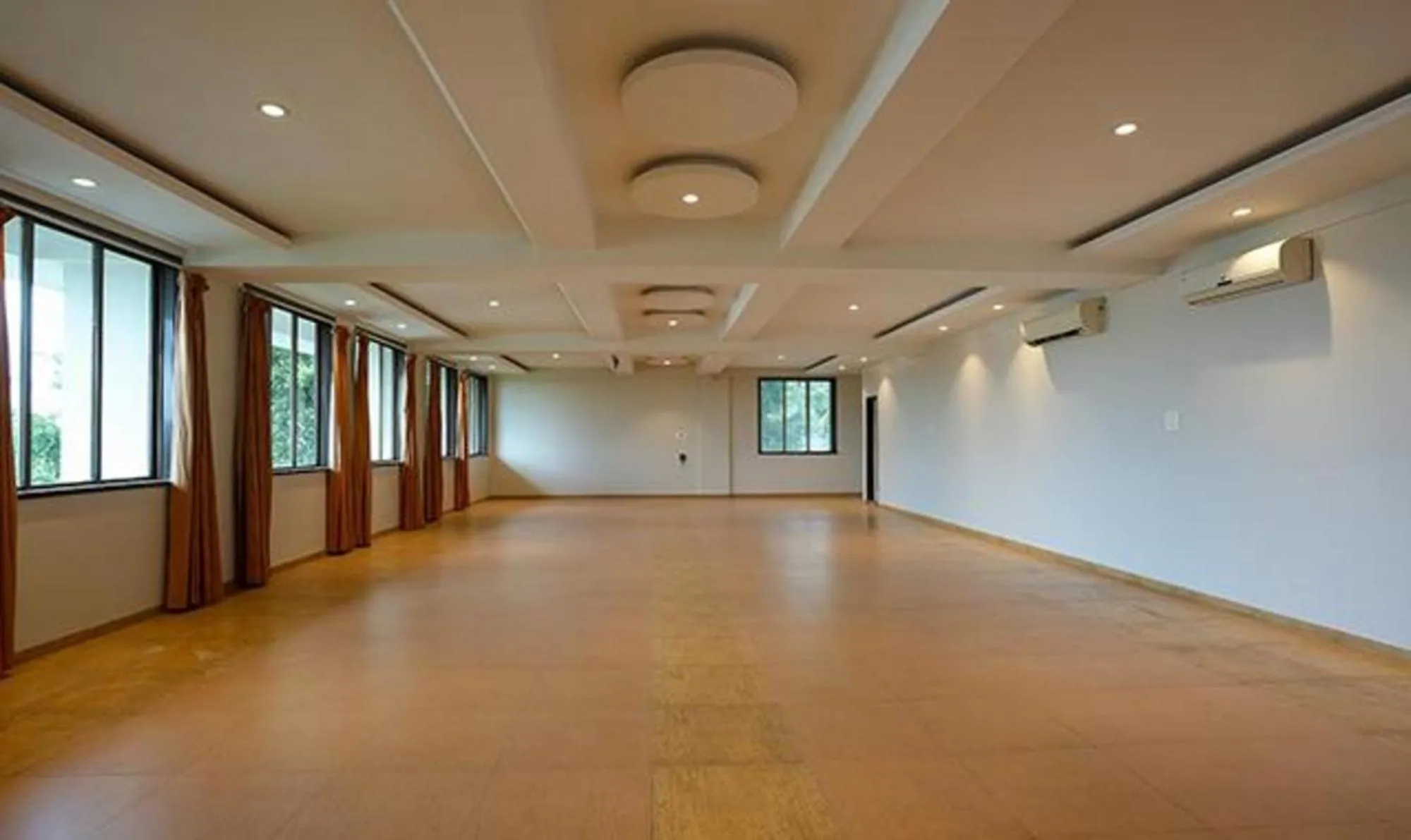 Banquet/Function facilities in FabHotel Prime Rester Select - in chakan