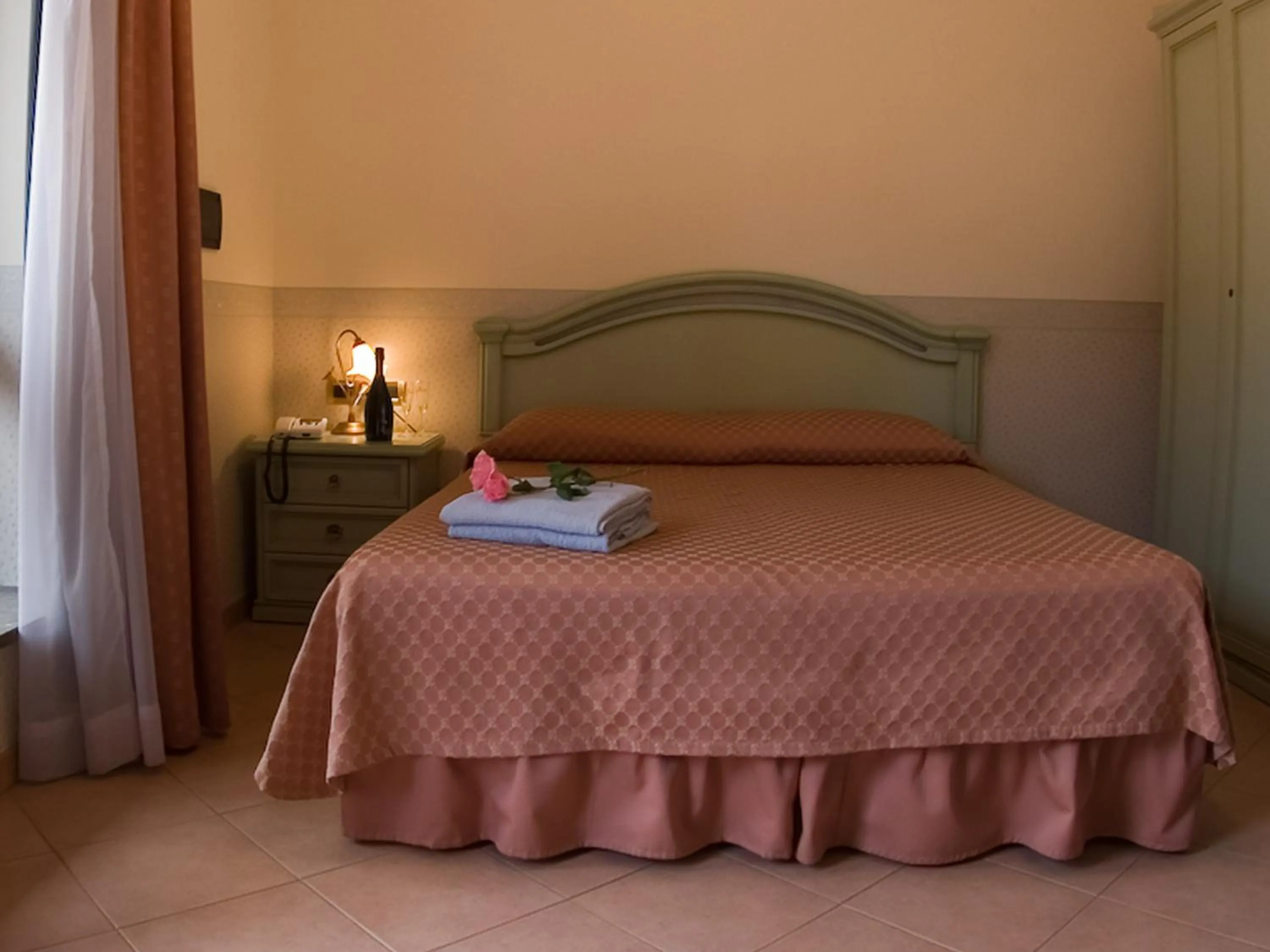 Bed in Hotel Louis II