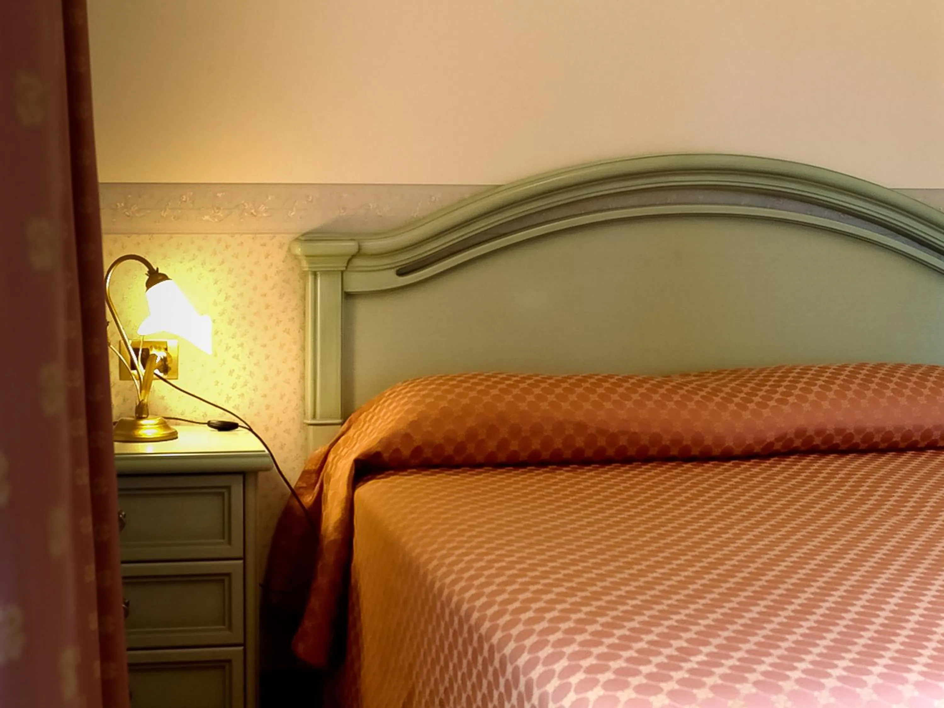 Bed in Hotel Louis II
