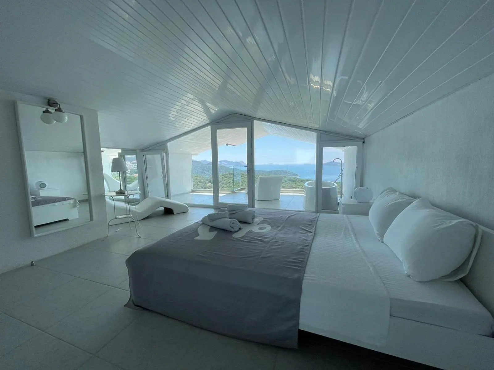 Photo of the whole room, Bed in VİLLA ÇAPA