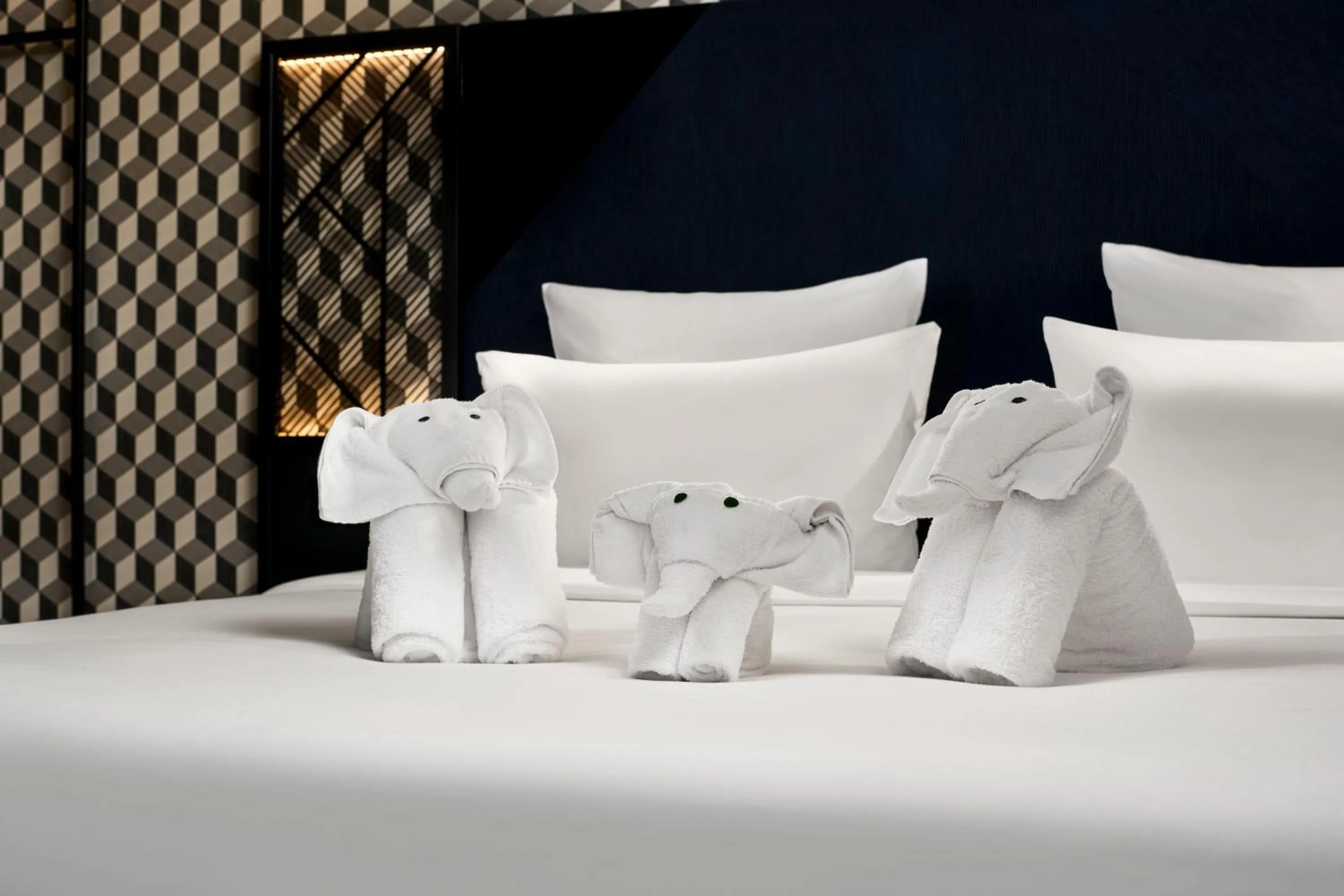 Bedroom, Bed in TRIBE Phnom Penh Post Office