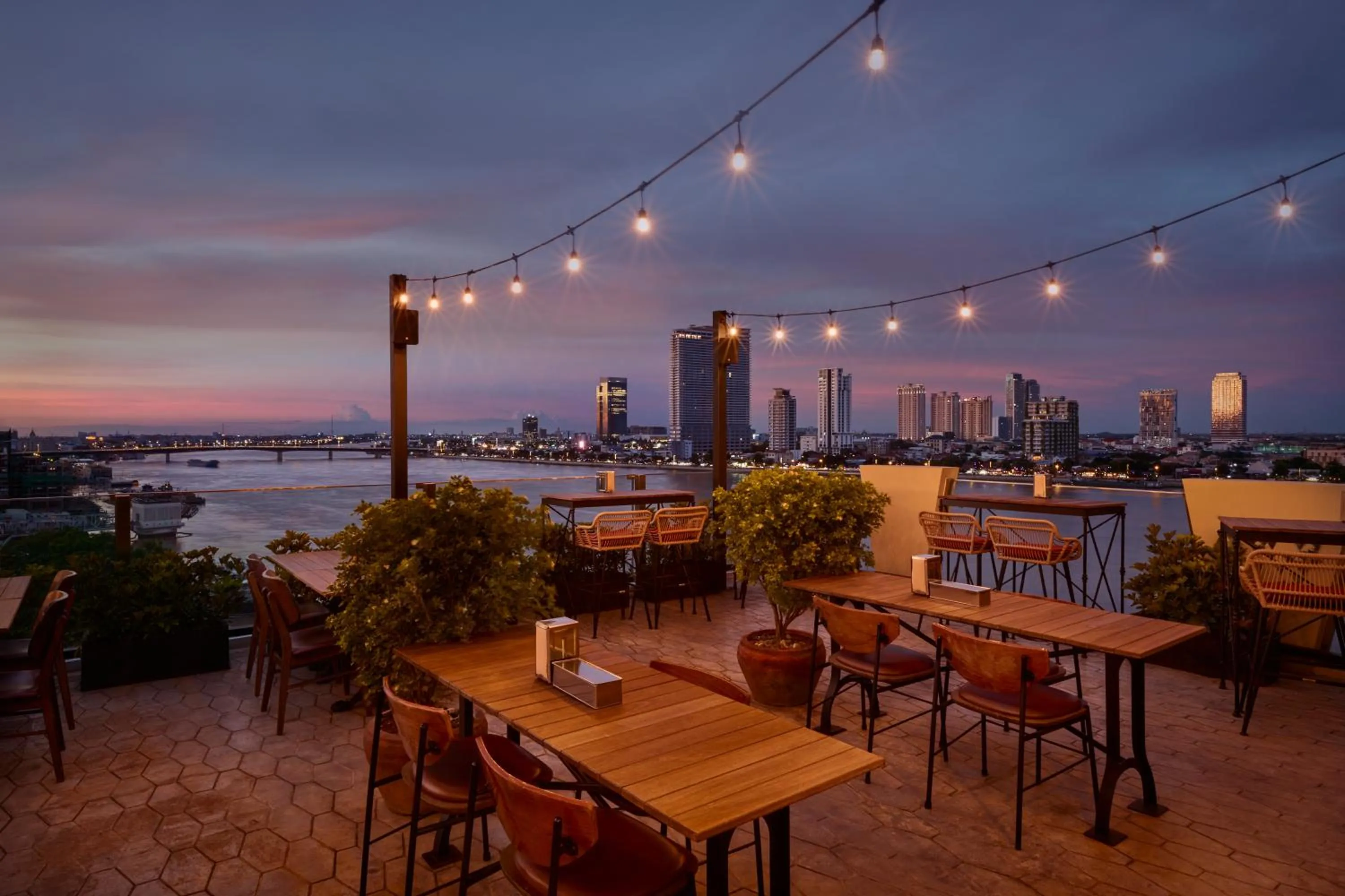 Restaurant/places to eat in TRIBE Phnom Penh Post Office