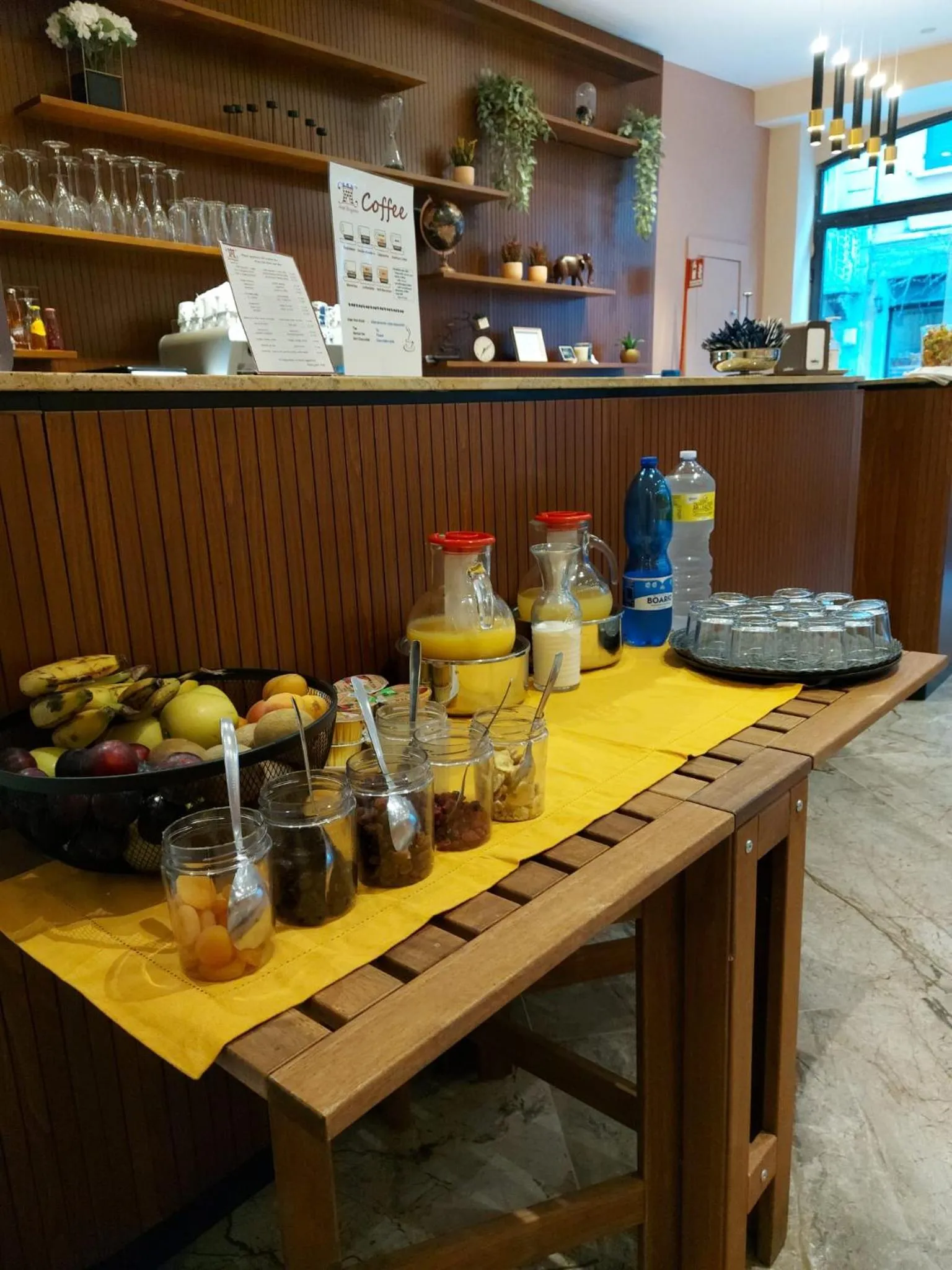 Food and drinks in Hotel Borgovico