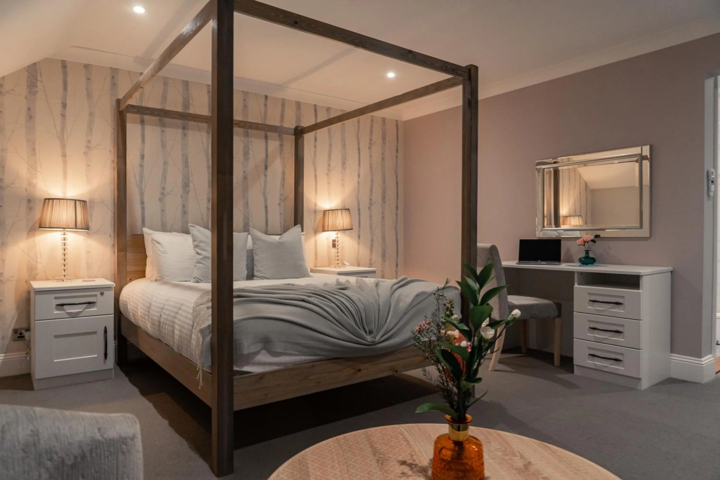 Bedroom, Bed in Le Pommier