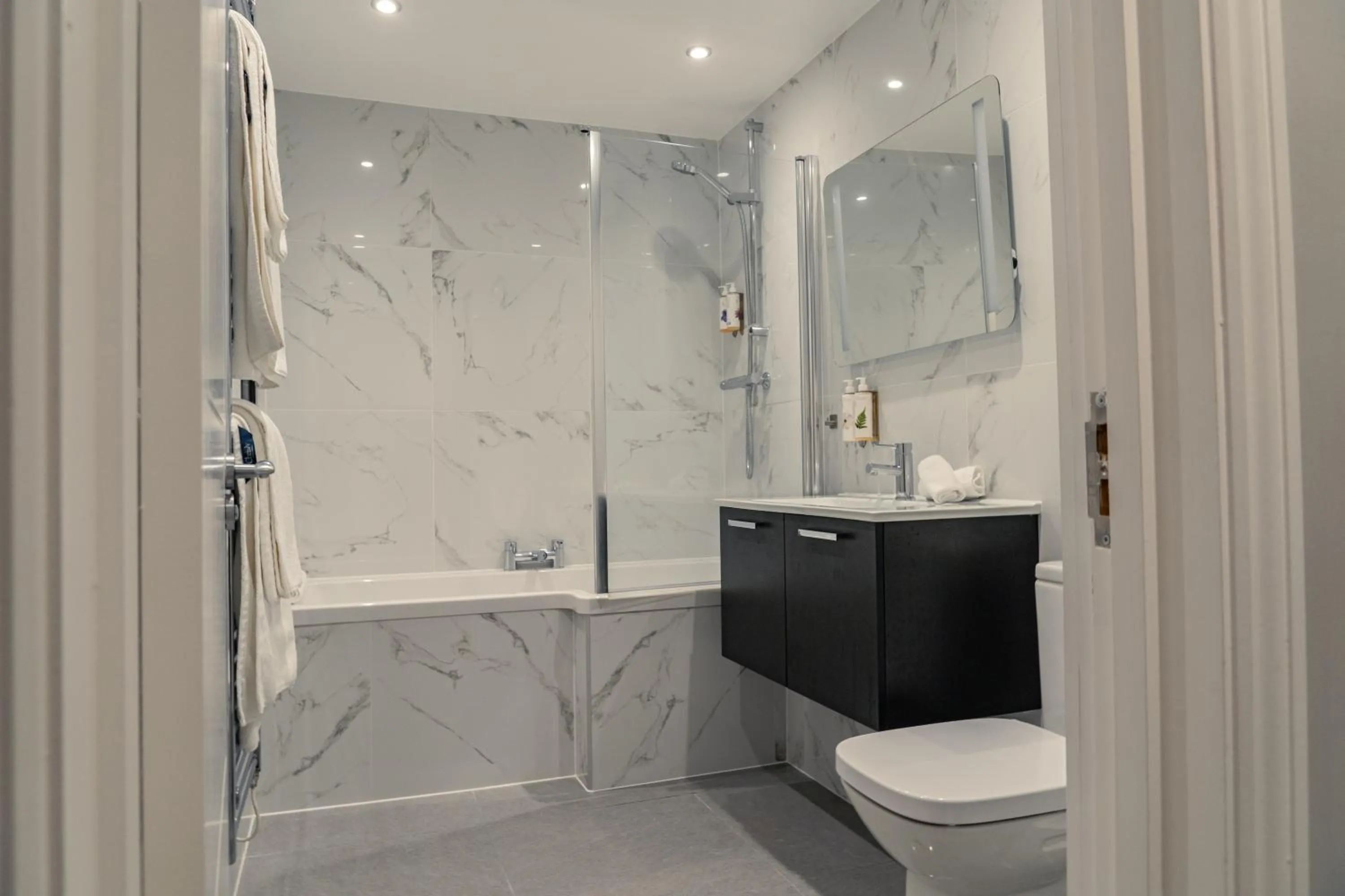 Bathroom in Le Pommier