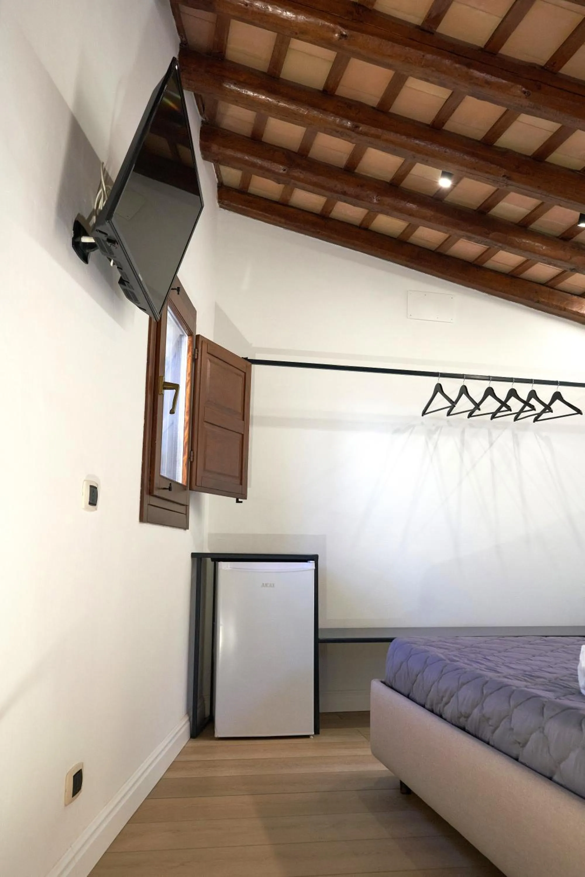 wardrobe, Bed in Residence Cortile Mercè