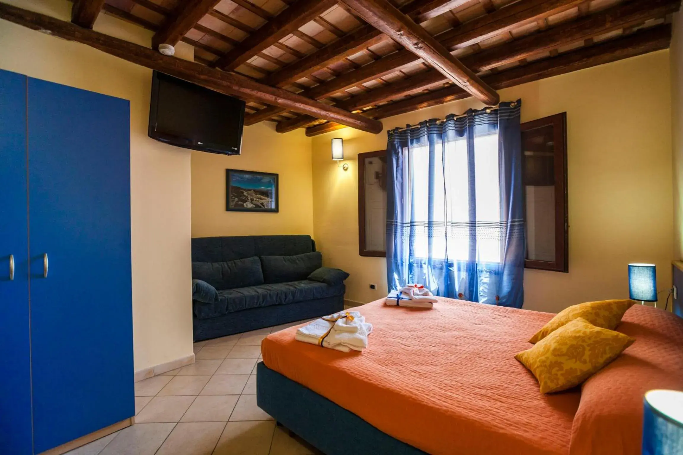 Two-Bedroom Apartment in Residence Cortile Mercè Two-Bedroom Apartment in Residence Cortile Mercè