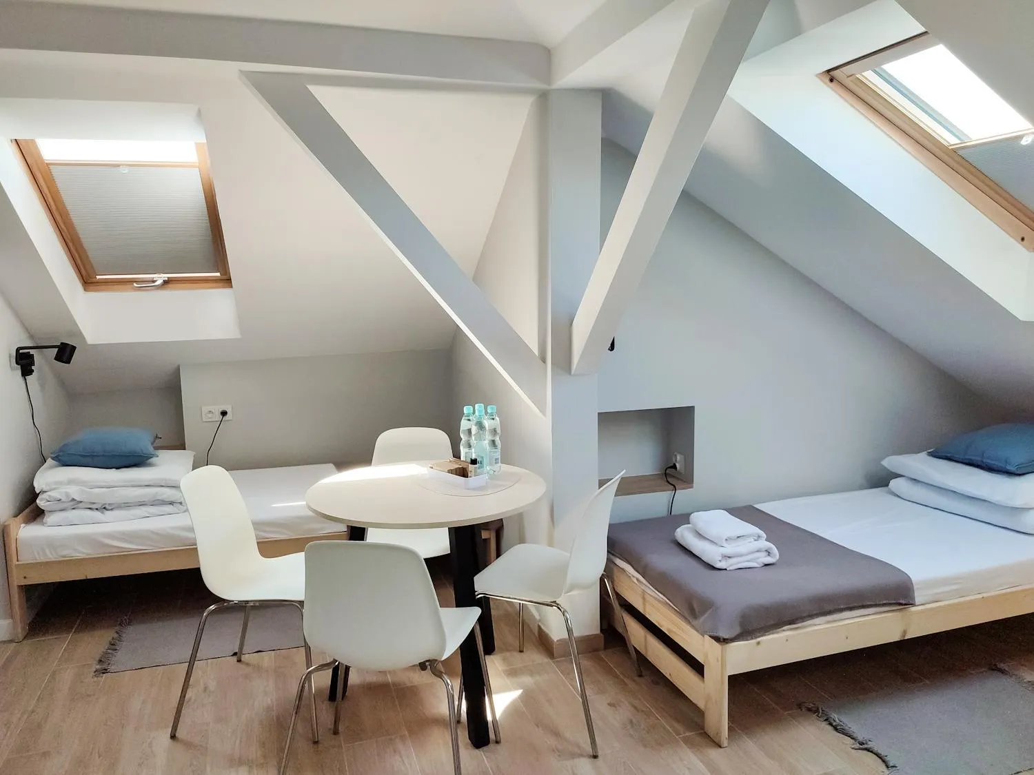 Photo of the whole room, Bed in Apart Hostel S8