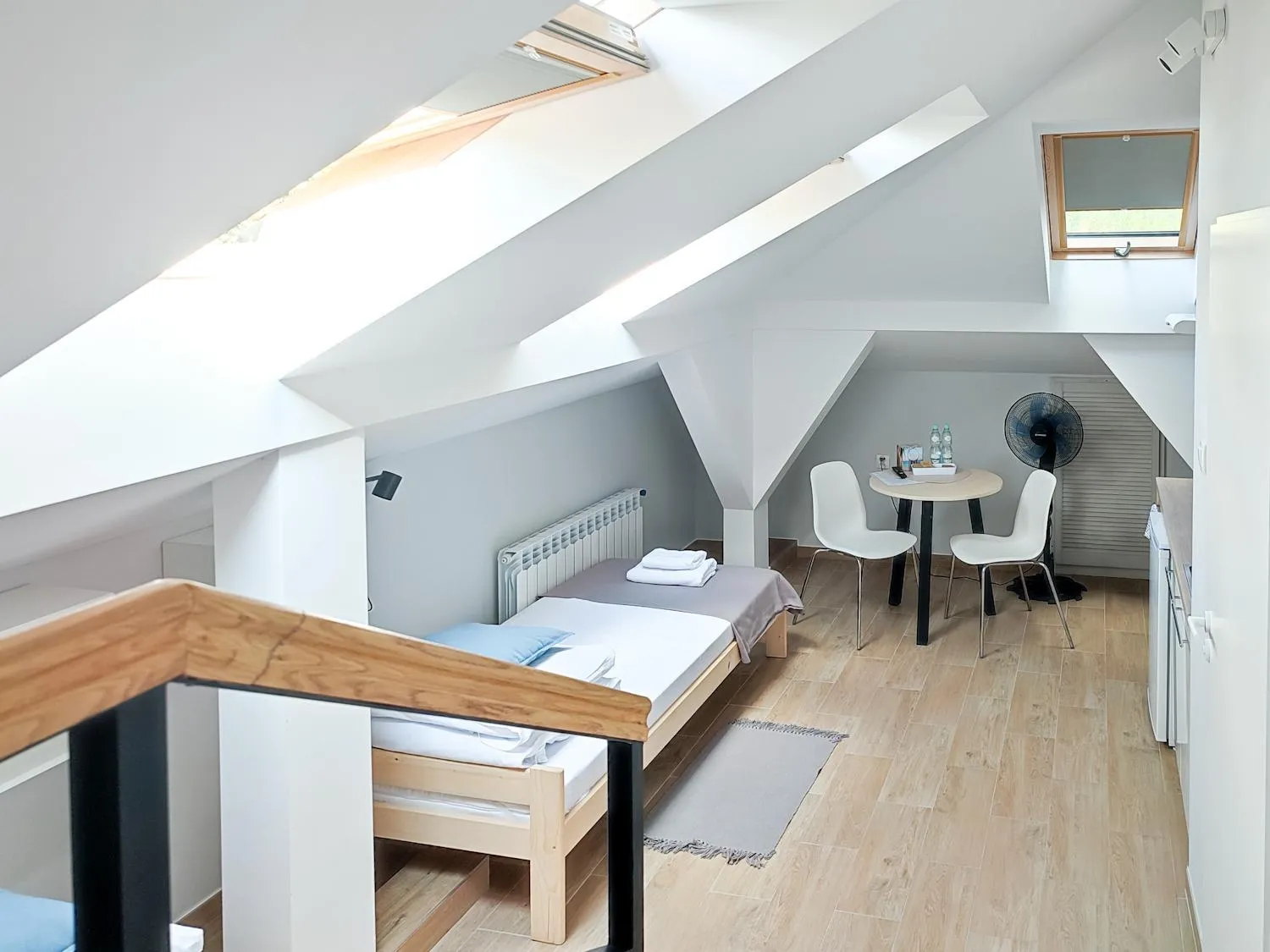 Photo of the whole room, Bed in Apart Hostel S8