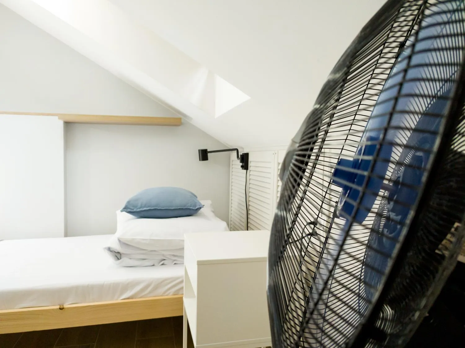 fireplace, Bed in Apart Hostel S8