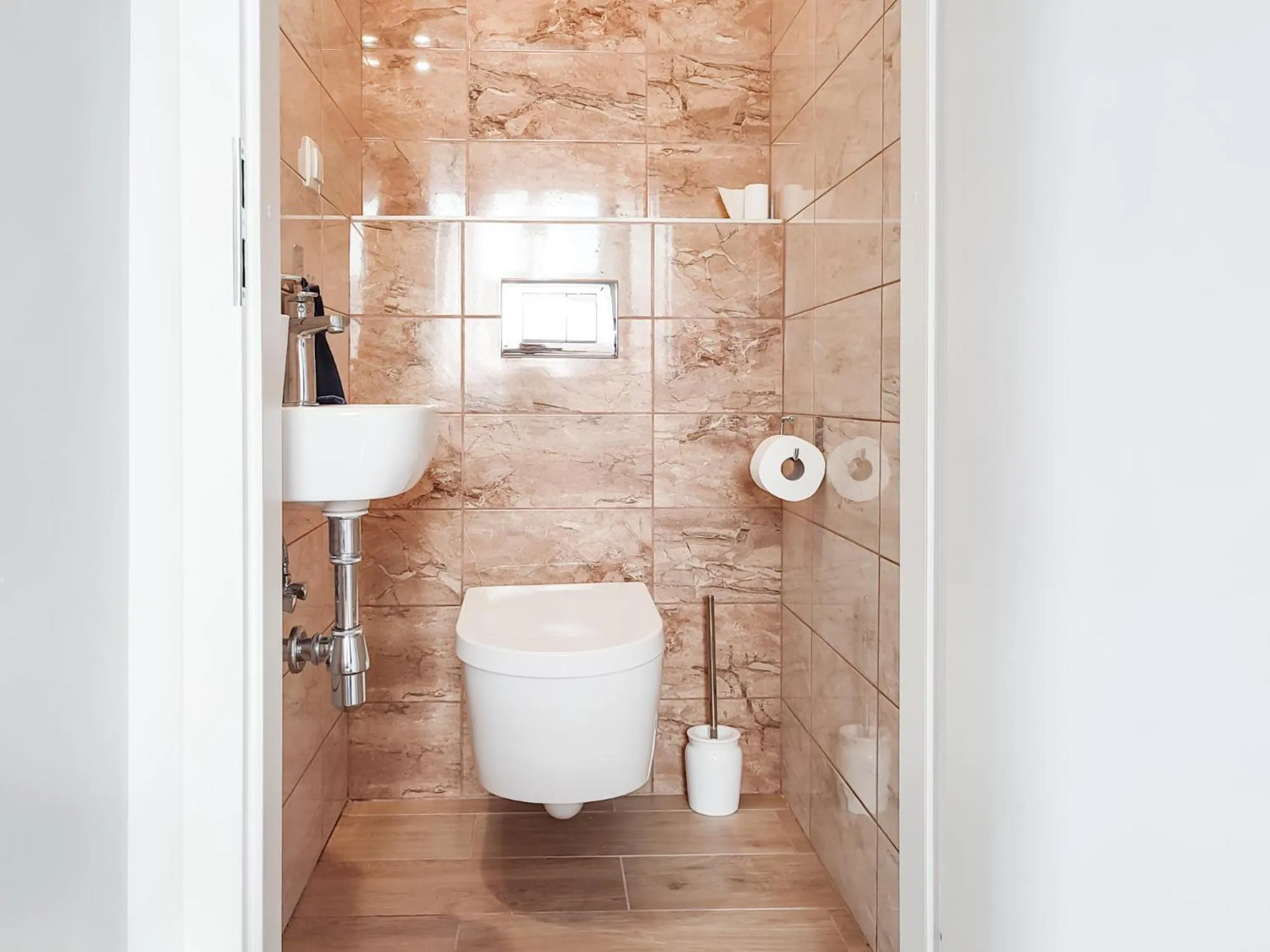 Toilet in Apart Hostel S8