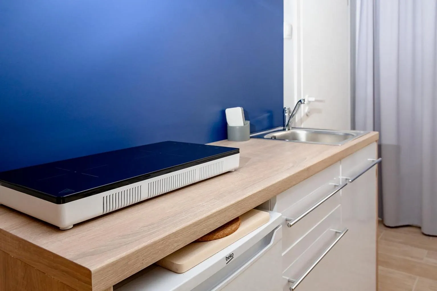 Kitchen or kitchenette in Apart Hostel S8