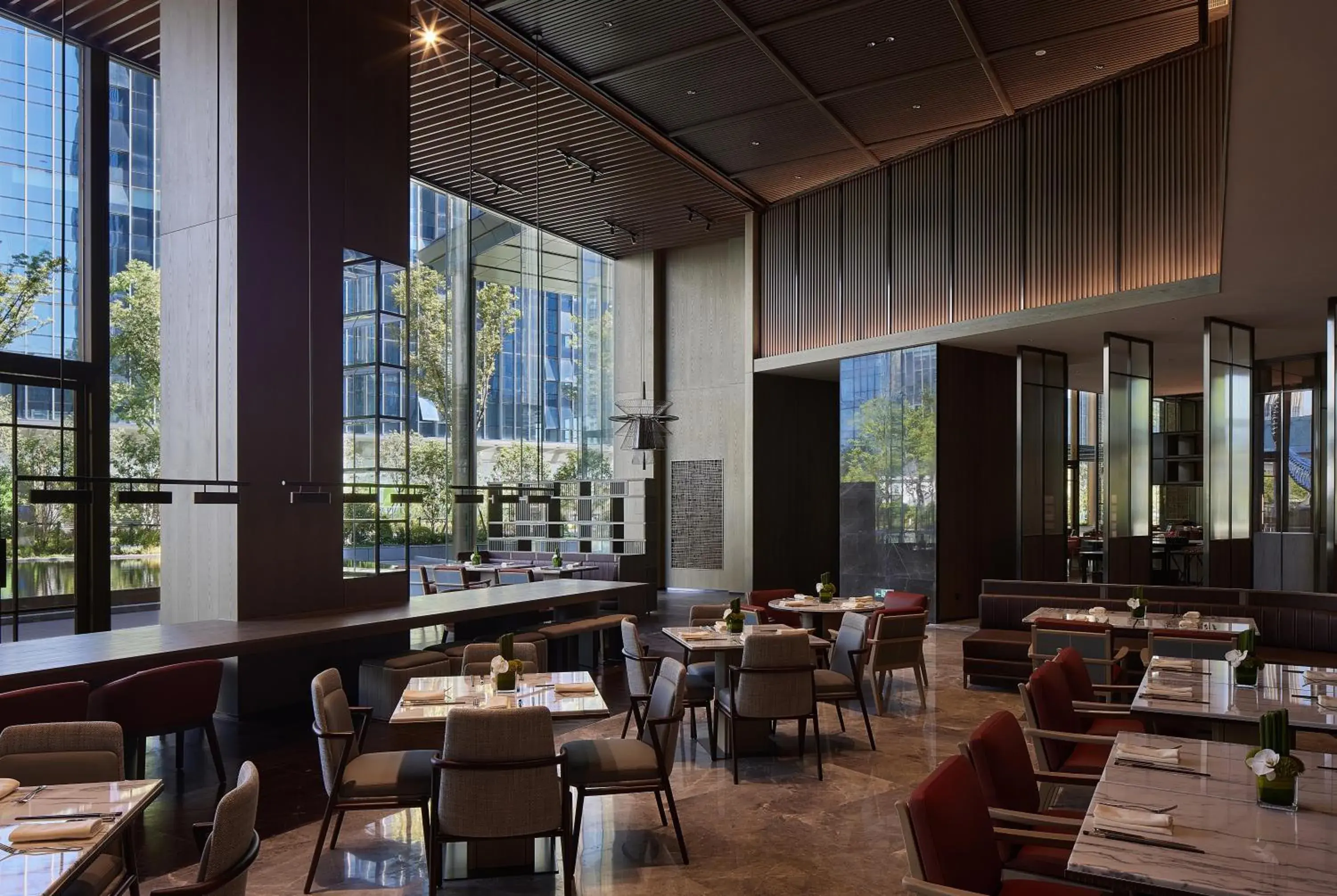 Restaurant/places to eat in InterContinental Hangzhou Liangzhu by IHG Restaurant/places to eat in InterContinental Hangzhou Liangzhu by IHG