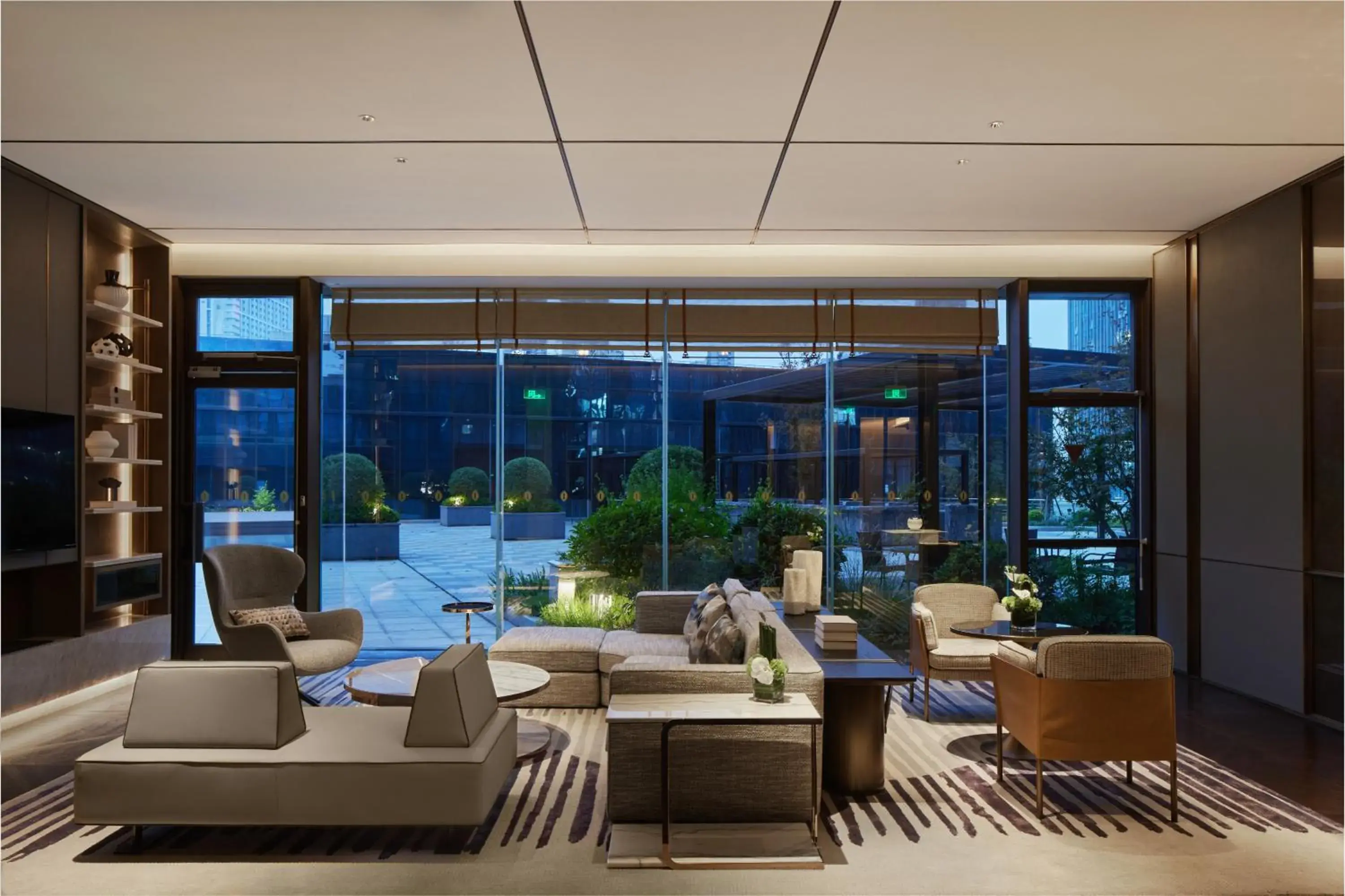 Restaurant/places to eat in InterContinental Hangzhou Liangzhu by IHG Restaurant/places to eat in InterContinental Hangzhou Liangzhu by IHG